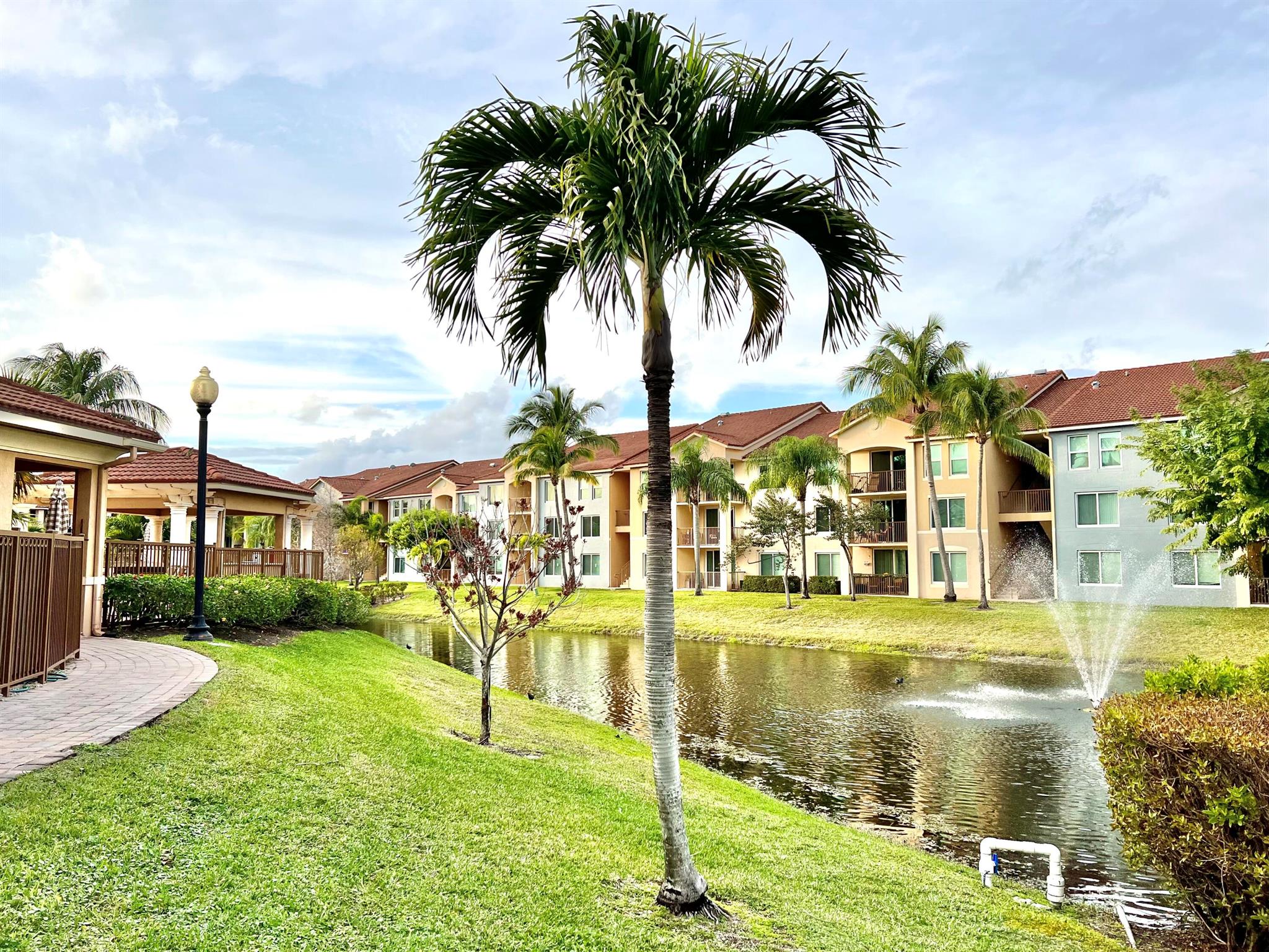 407 Villa Circle Circle 407