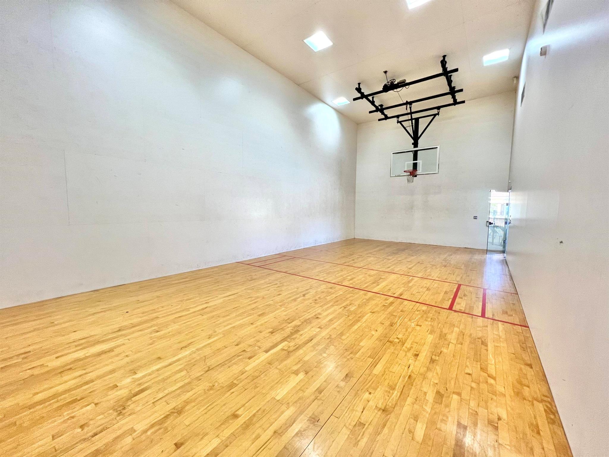 407 Villa Circle Circle 407