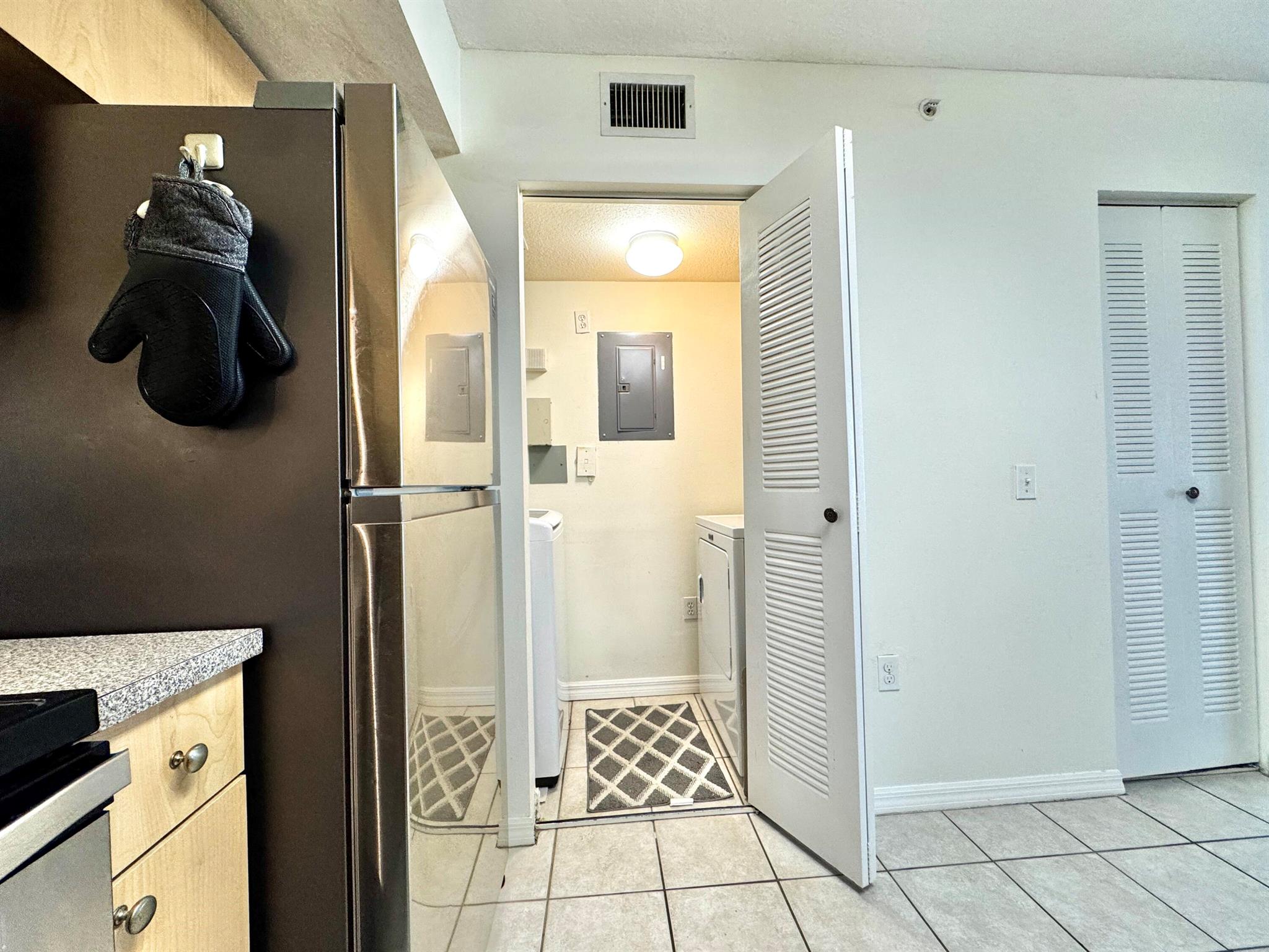 407 Villa Circle Circle 407