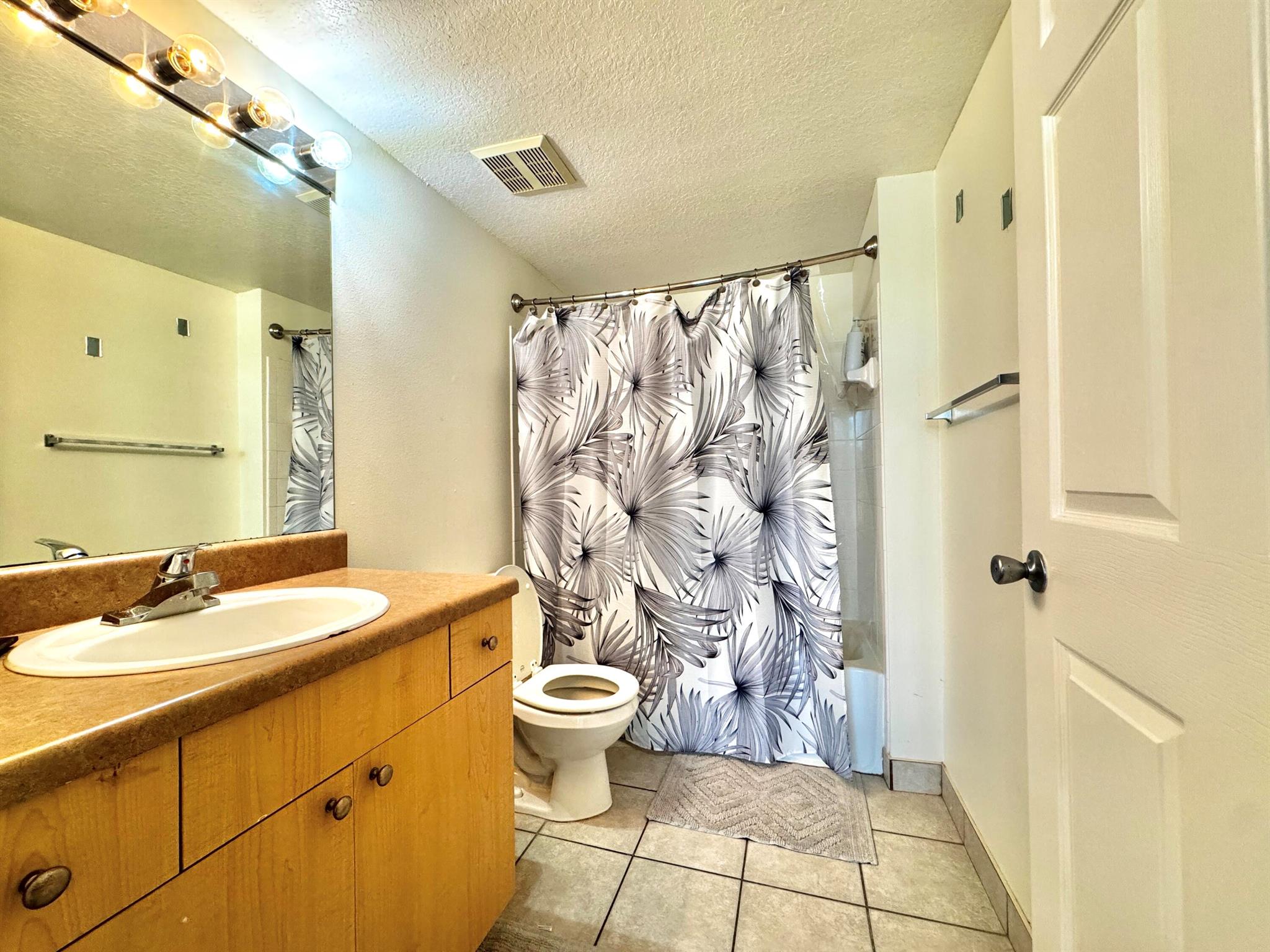 407 Villa Circle Circle 407