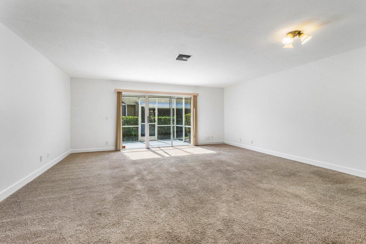 3422 Deer Creek Palladian Circle