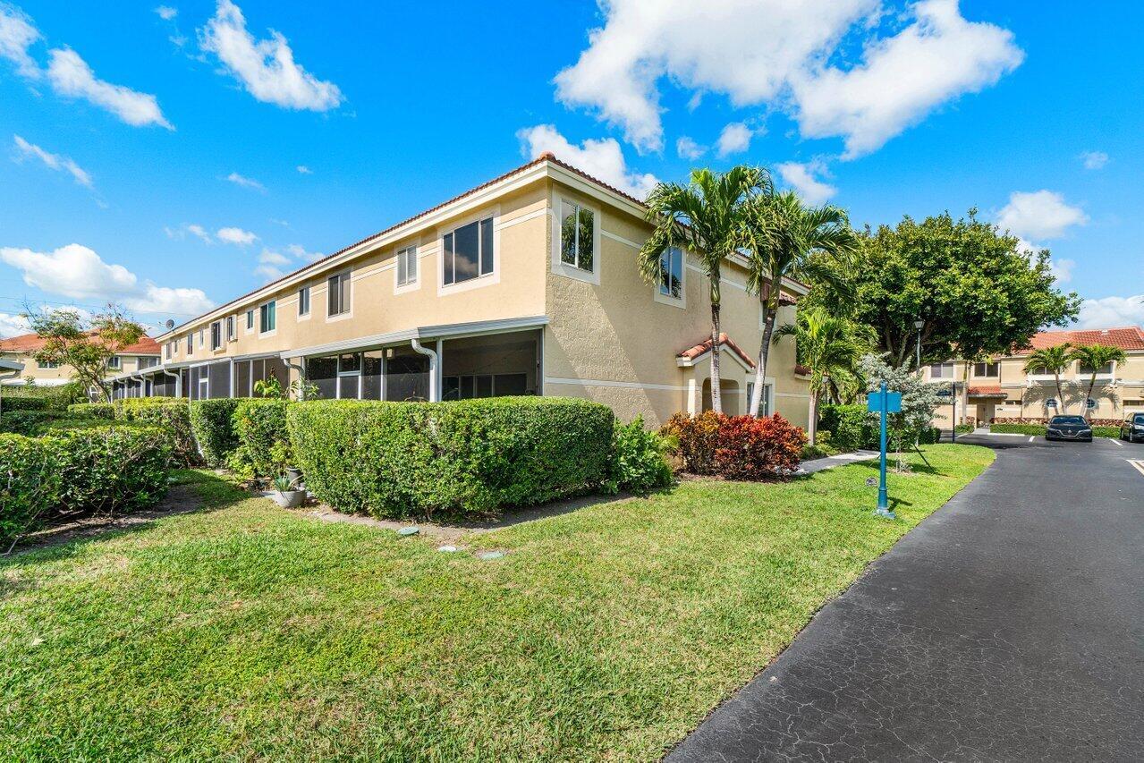 3422 Deer Creek Palladian Circle