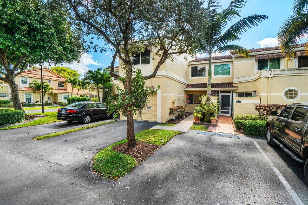 3422 Deer Creek Palladian Circle