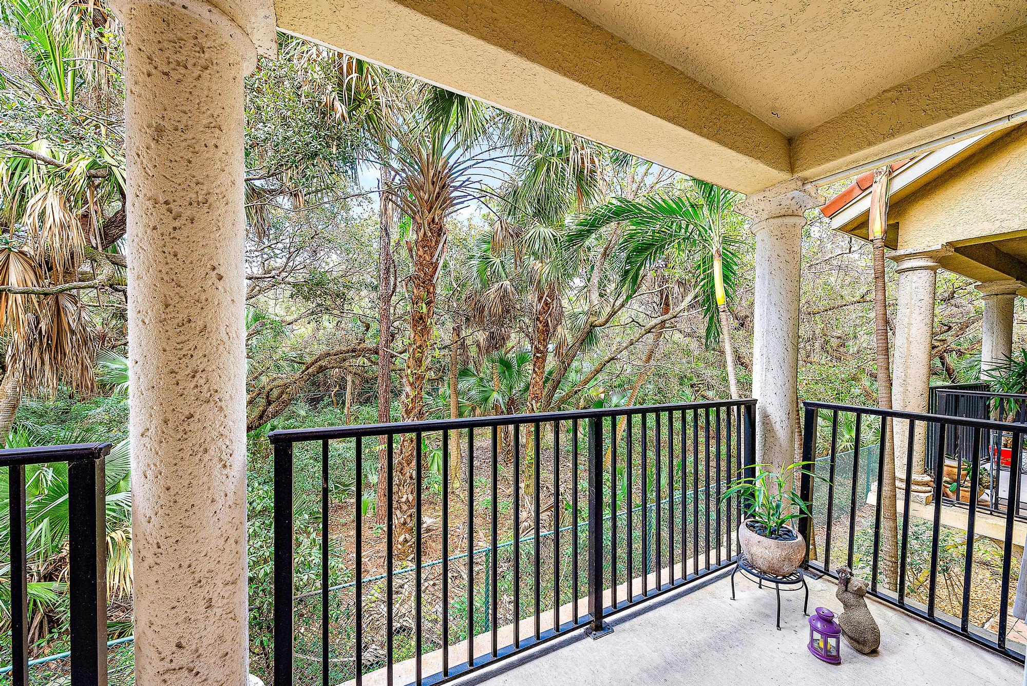 2660 Ravella Lane