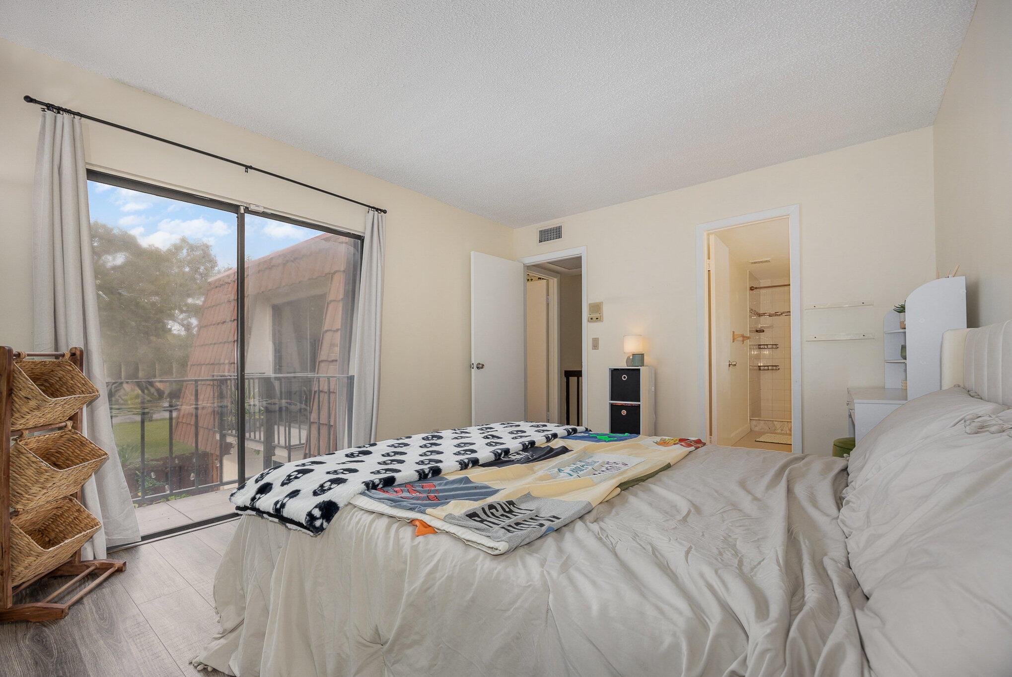 3305 Spanish Wells Drive 41-B