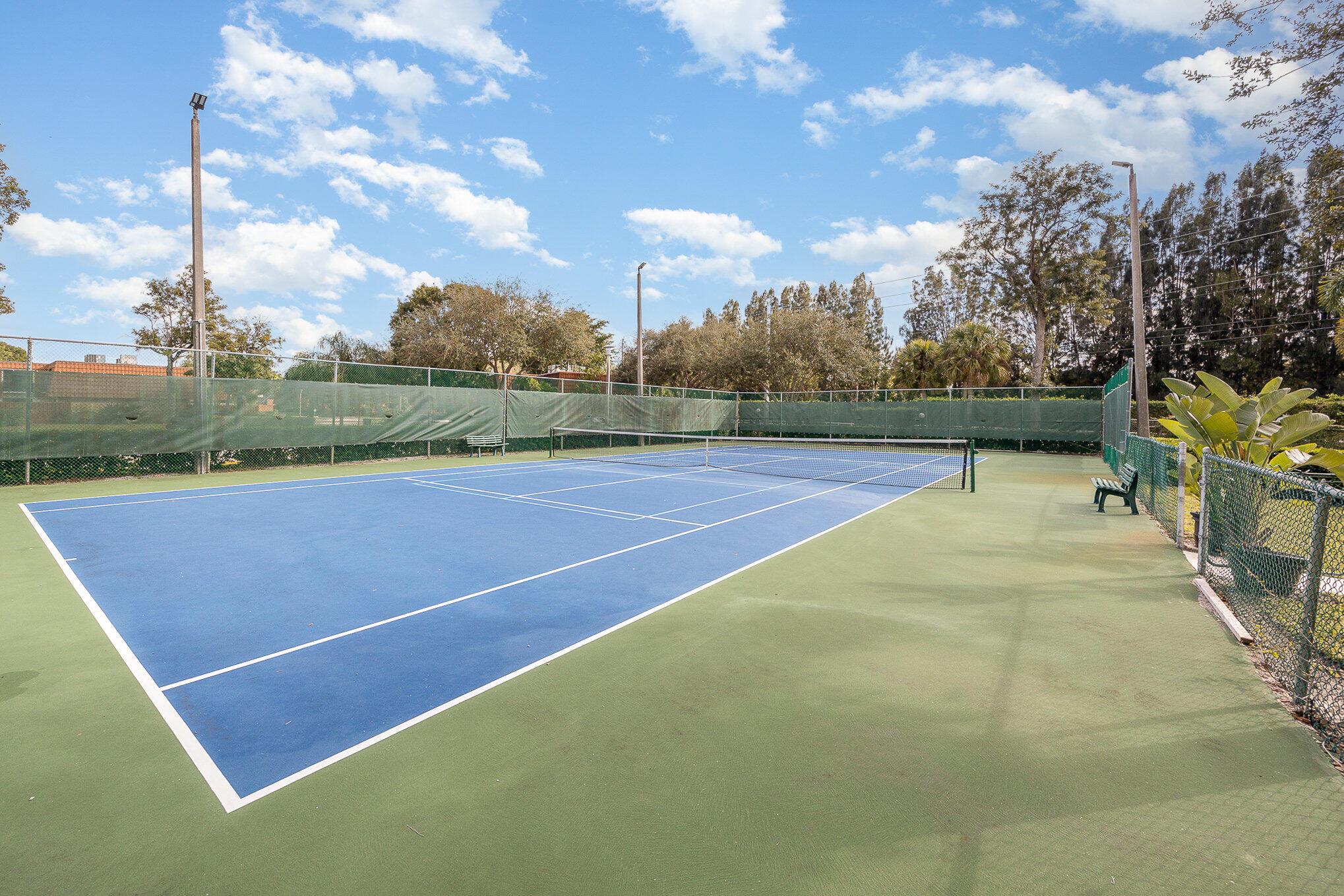 3305 Spanish Wells Drive 41-B