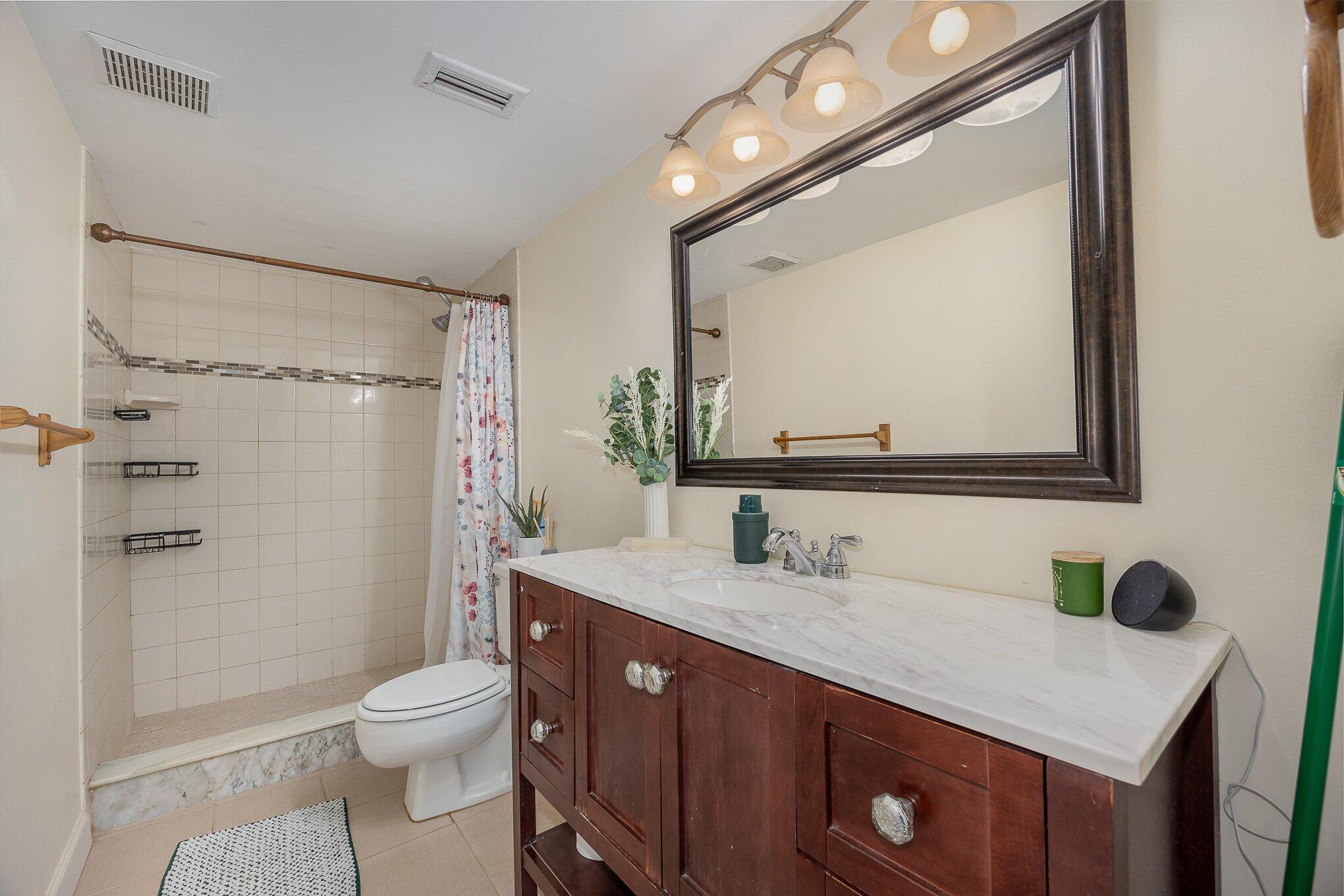 3305 Spanish Wells Drive 41-B