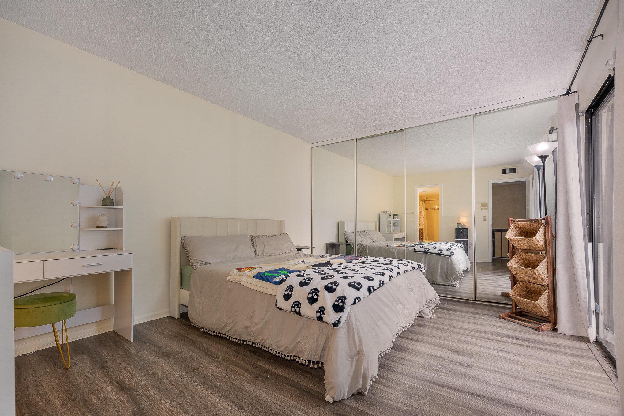 3305 Spanish Wells Drive 41-B