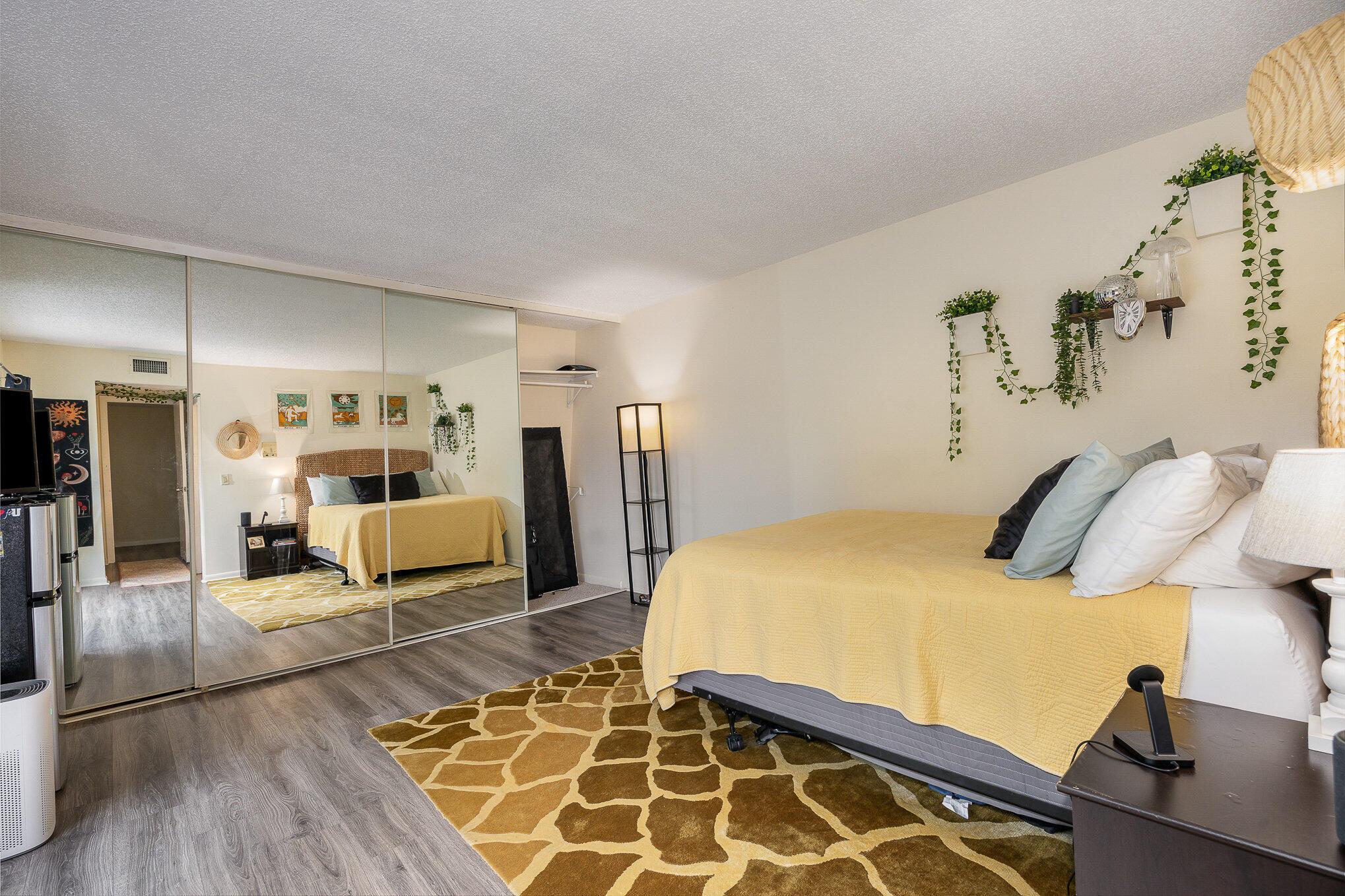 3305 Spanish Wells Drive 41-B