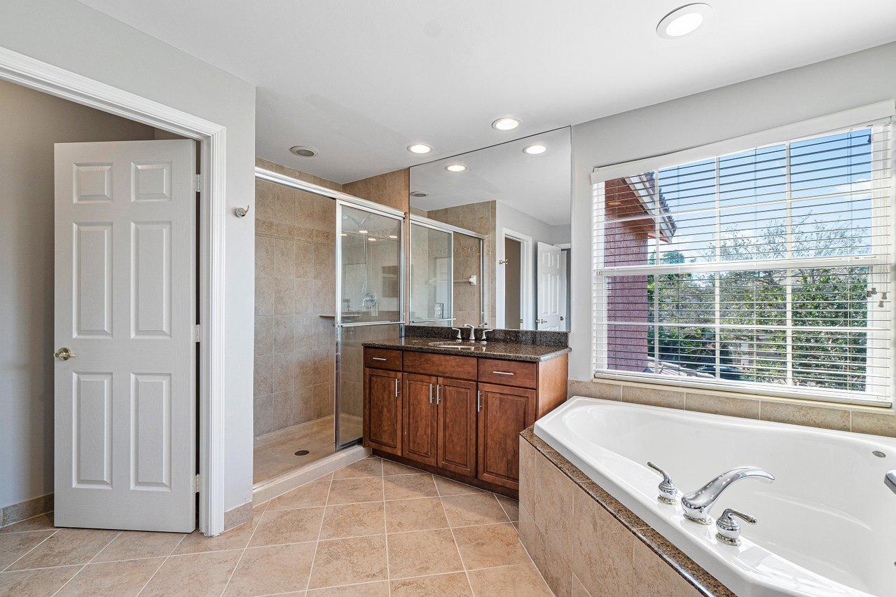 15841 Corintha Terrace