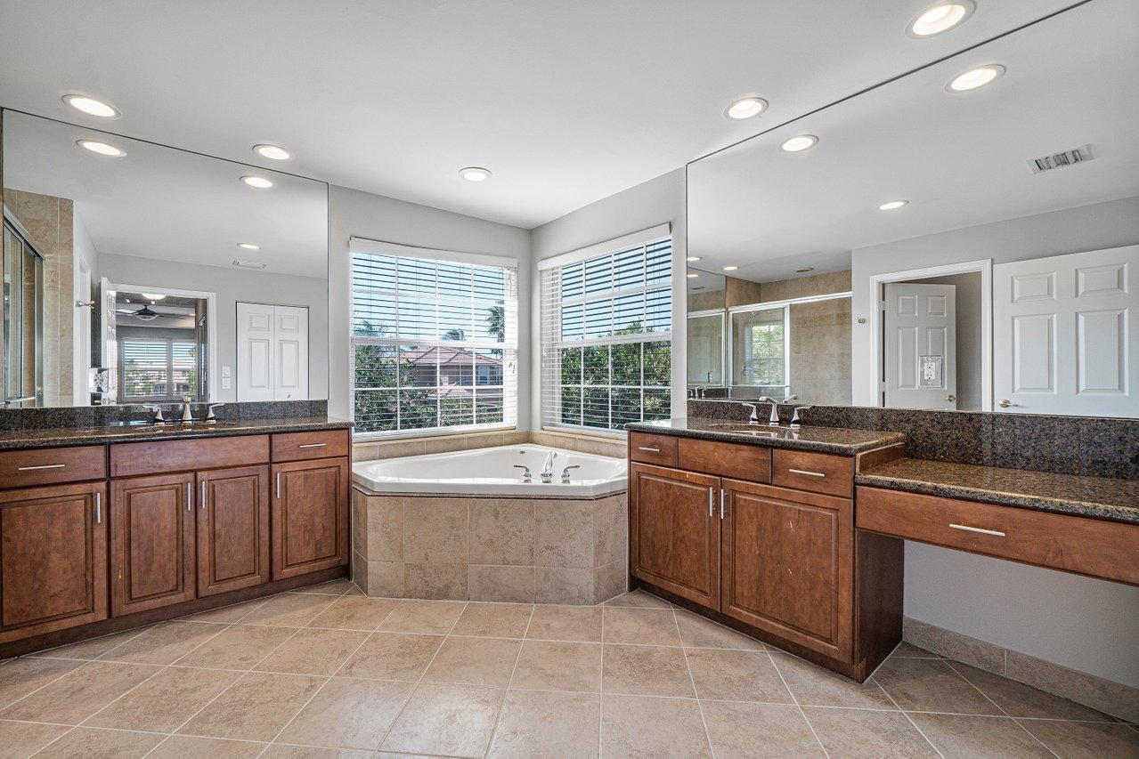 15841 Corintha Terrace