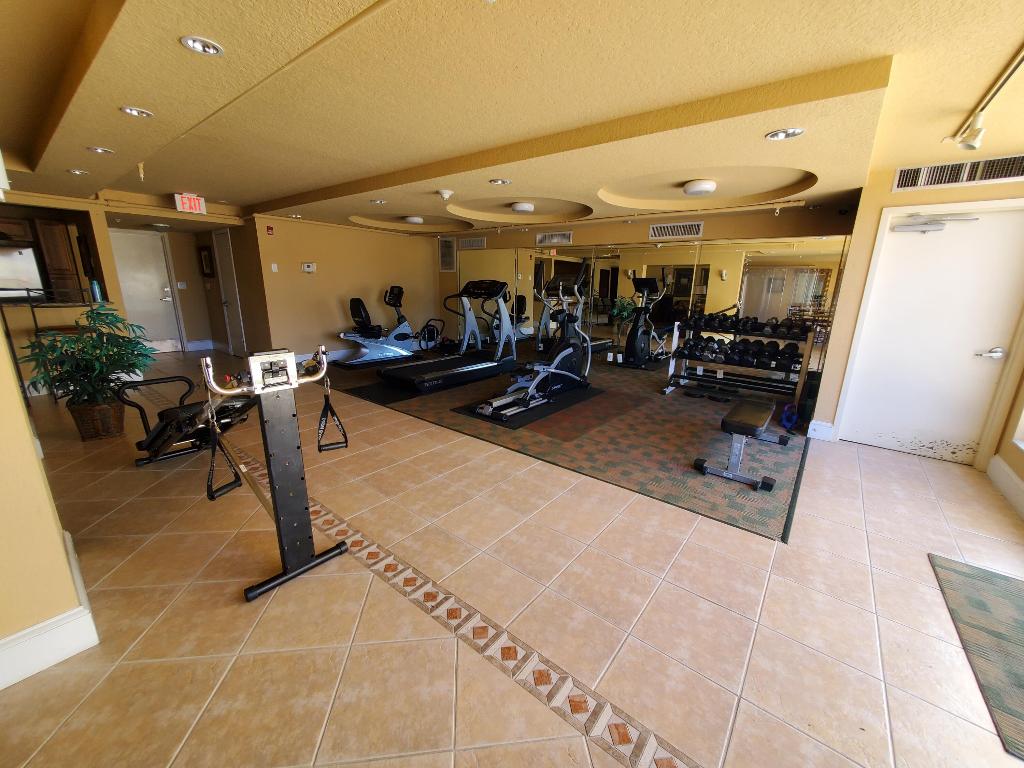 1000 Spanish River Road 4k, Boca Raton Unit: 4k