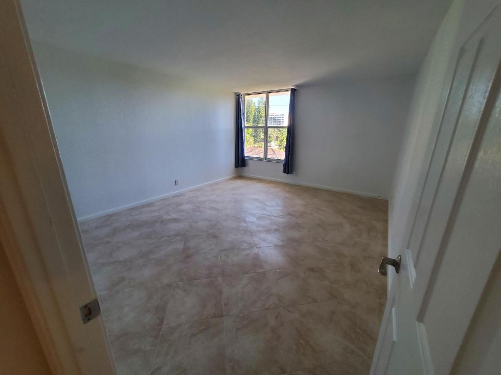 1000 Spanish River Road 4k, Boca Raton Unit: 4k