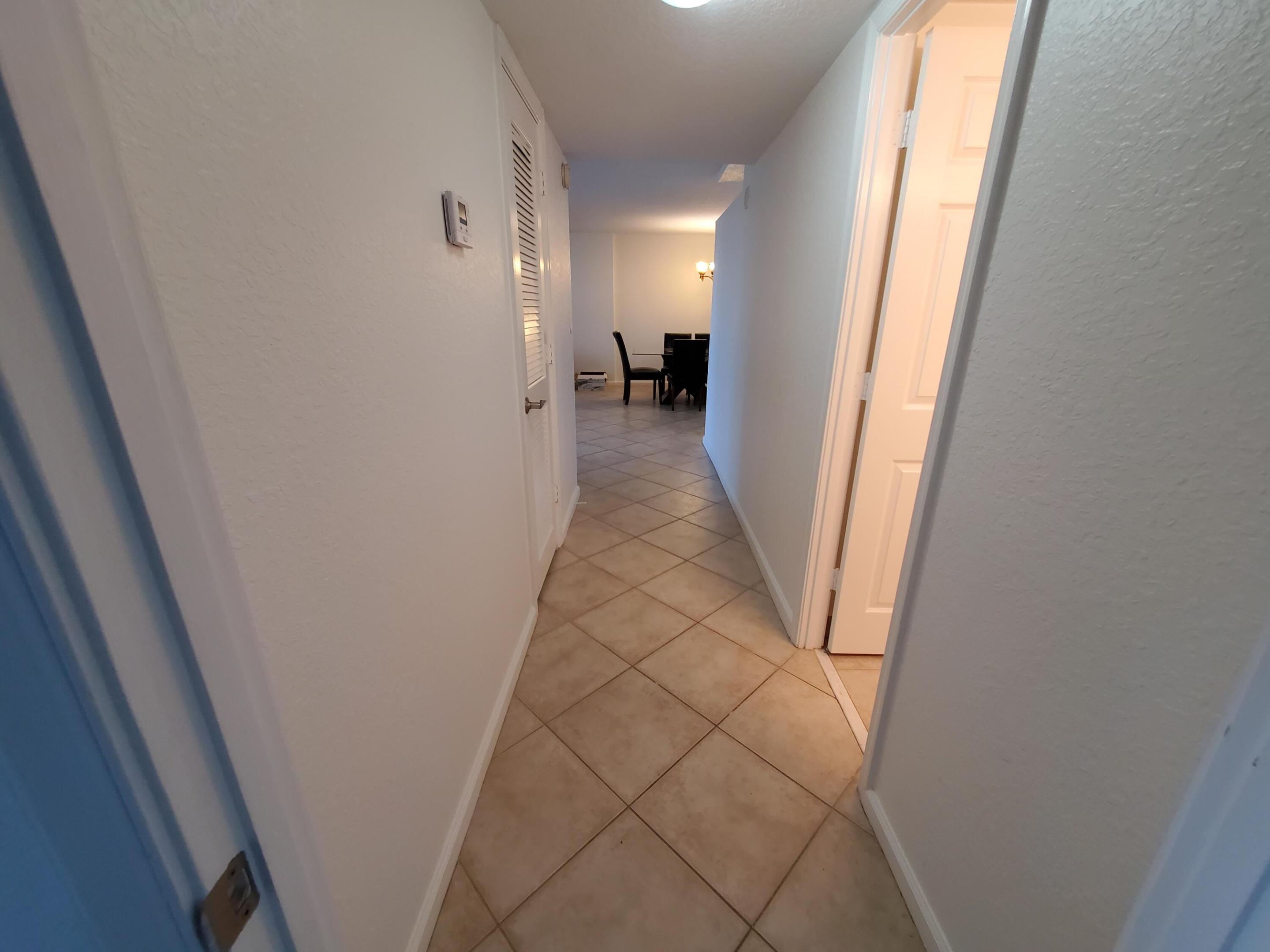 1000 Spanish River Road 4k, Boca Raton Unit: 4k