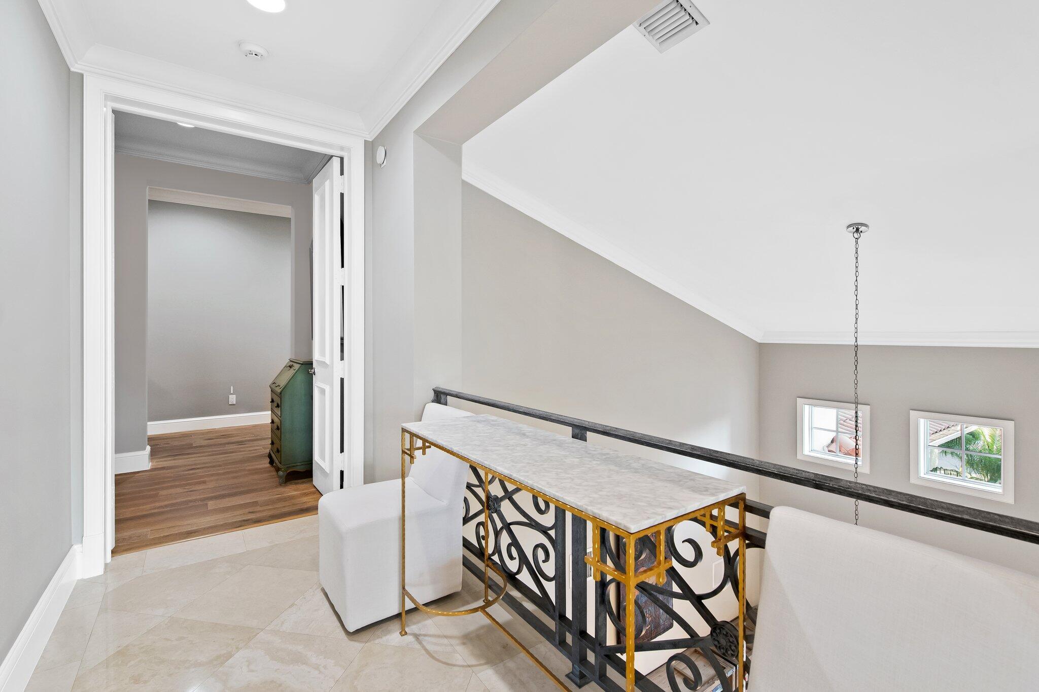 475 NE 4th Street