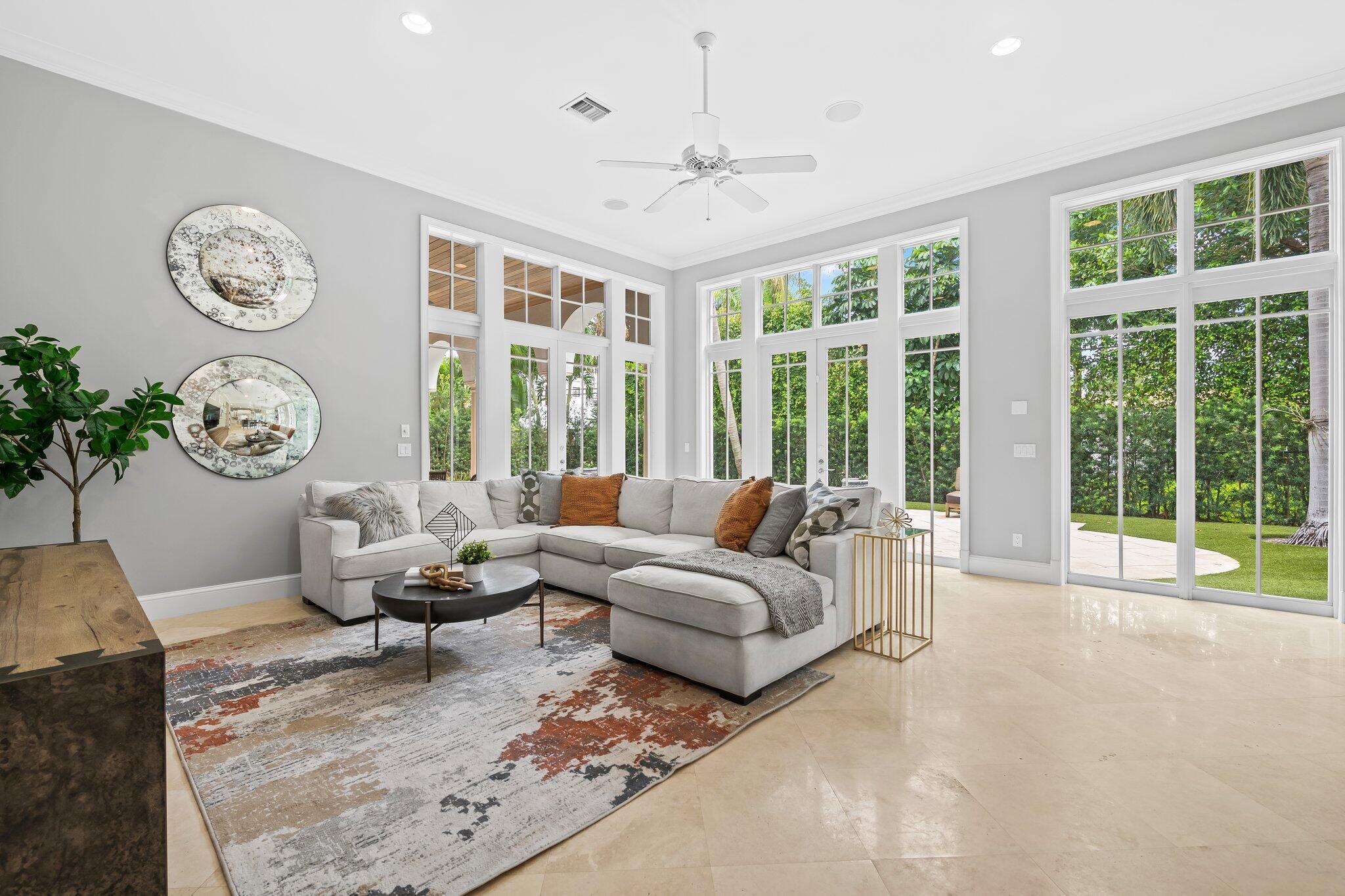 475 NE 4th Street