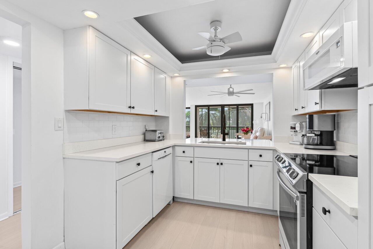 6320 Boca Del Mar Drive 401