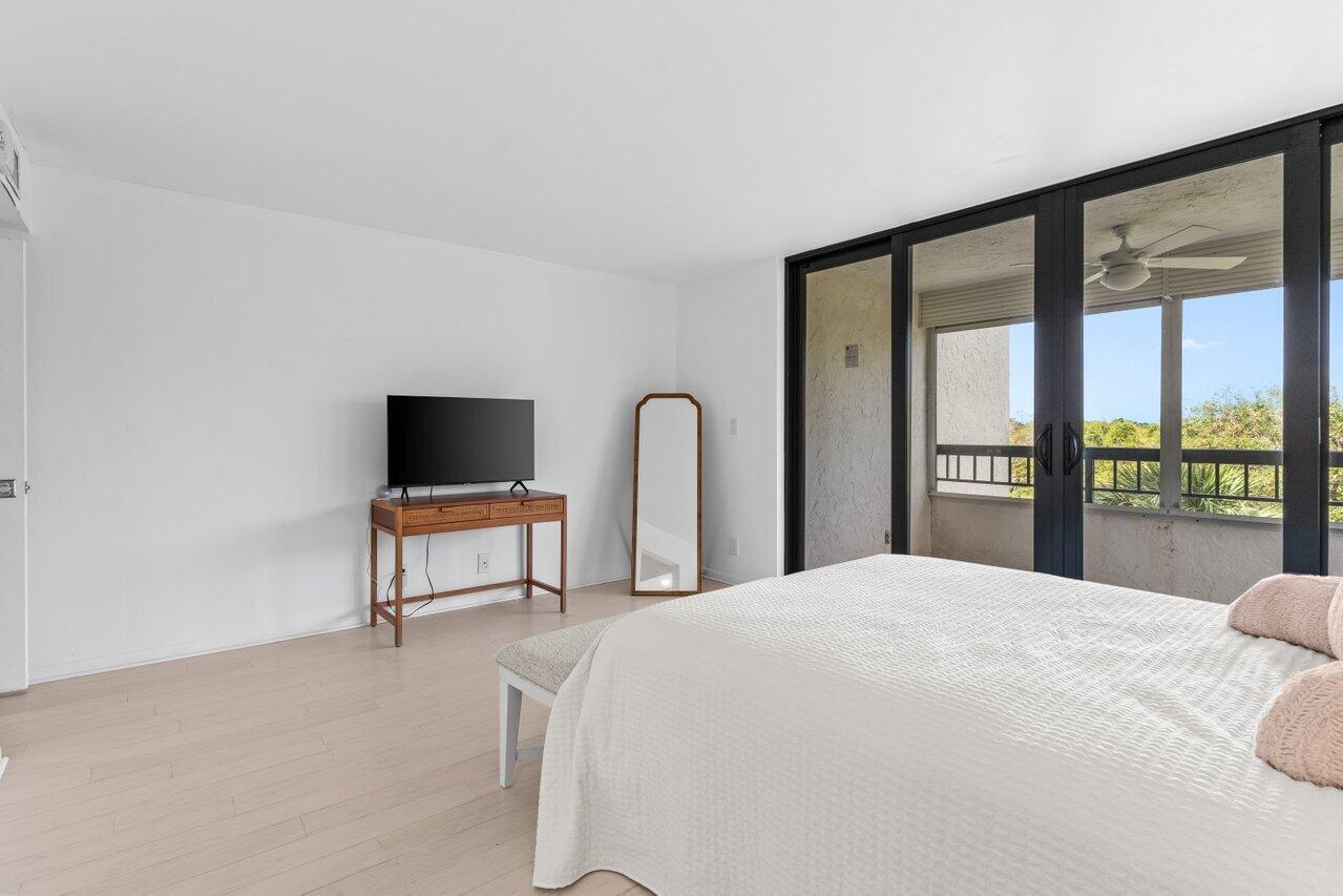 6320 Boca Del Mar Drive 401