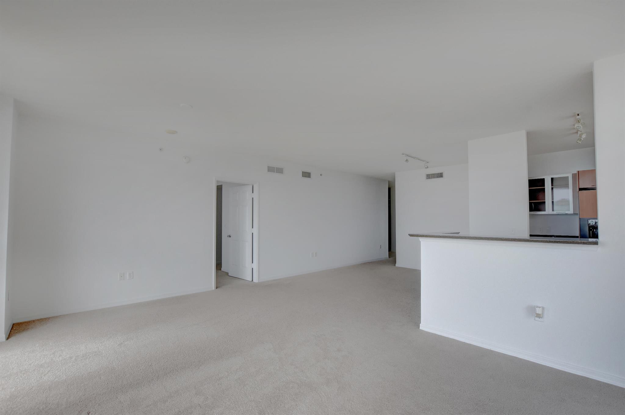 625 Casa Loma 401 Boulevard 401
