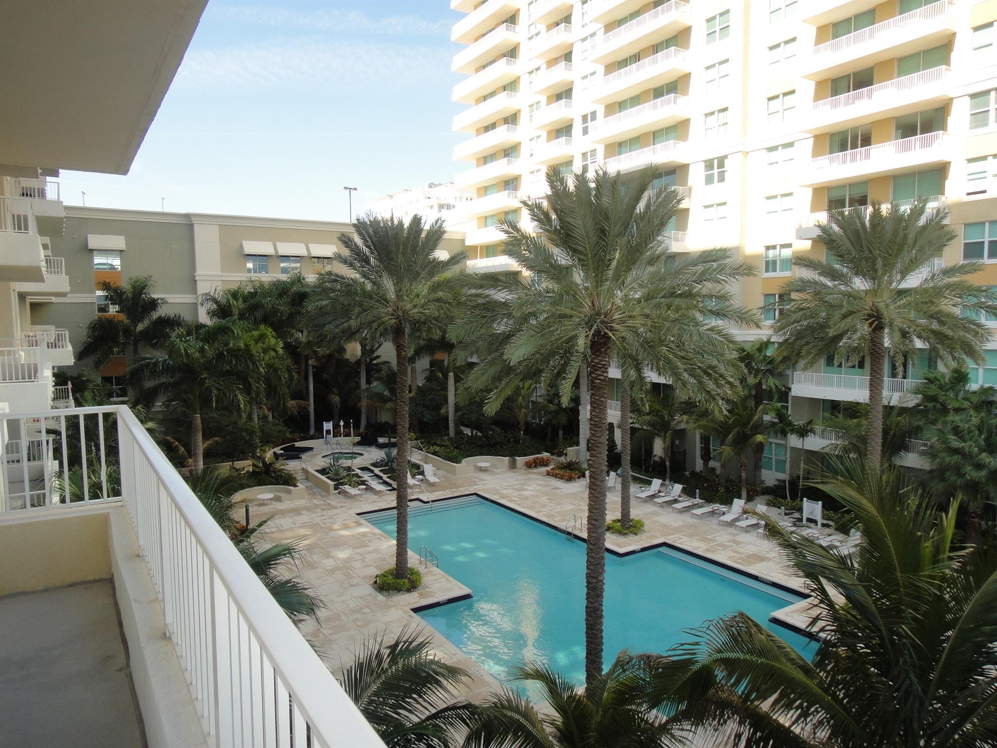 625 Casa Loma 401 Boulevard 401