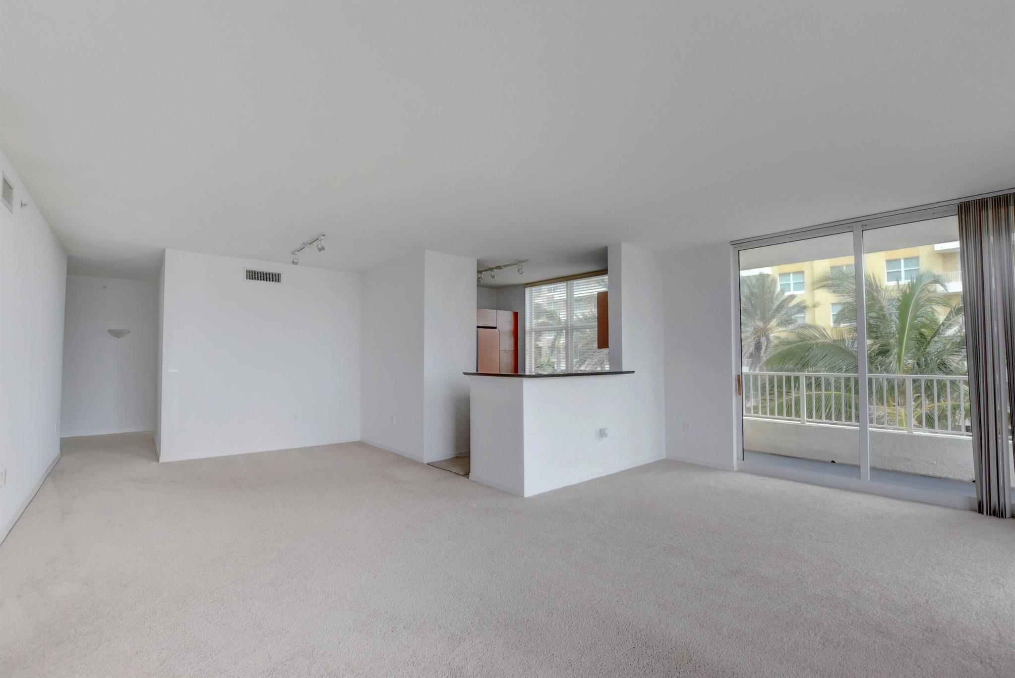 625 Casa Loma 401 Boulevard 401