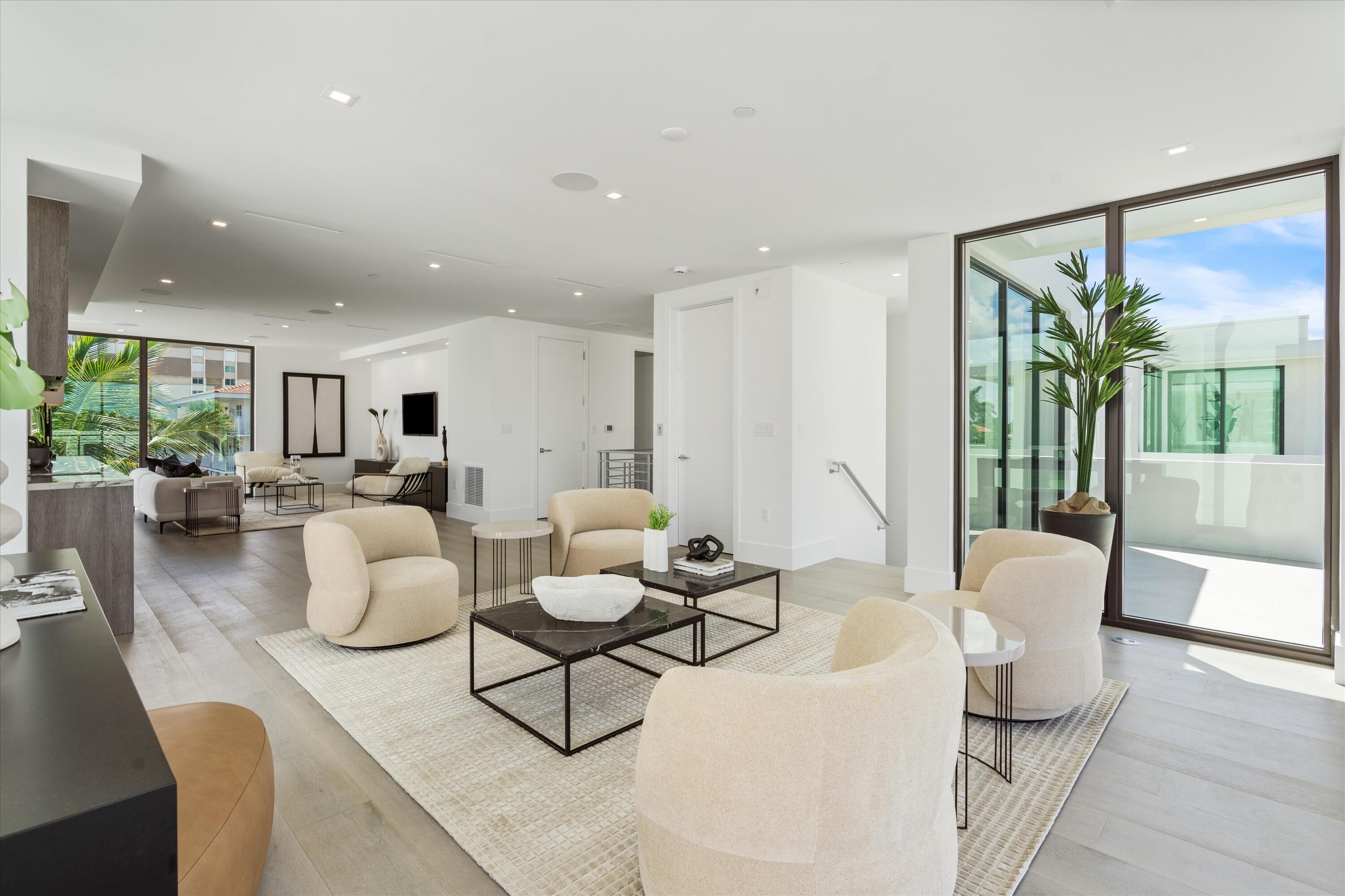 1068 Del Harbour Drive