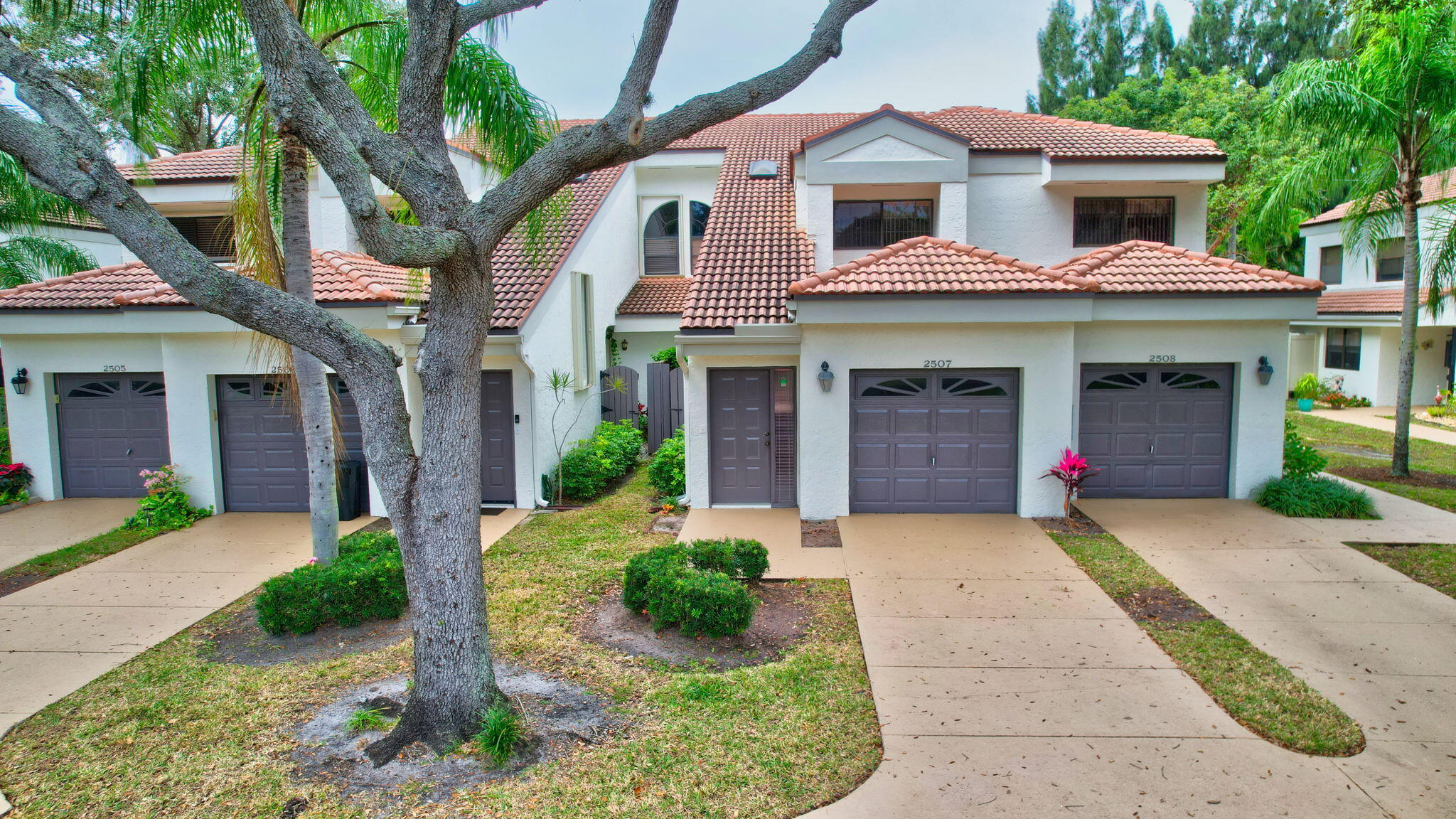 2507 Aspen Way