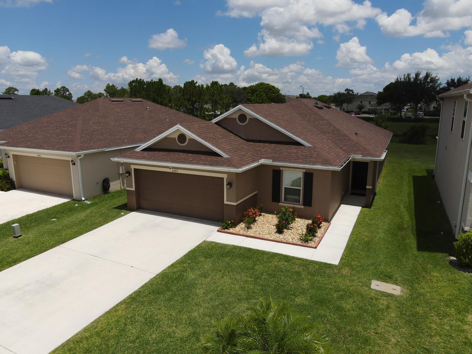 5475 NW Pine Trail Circle