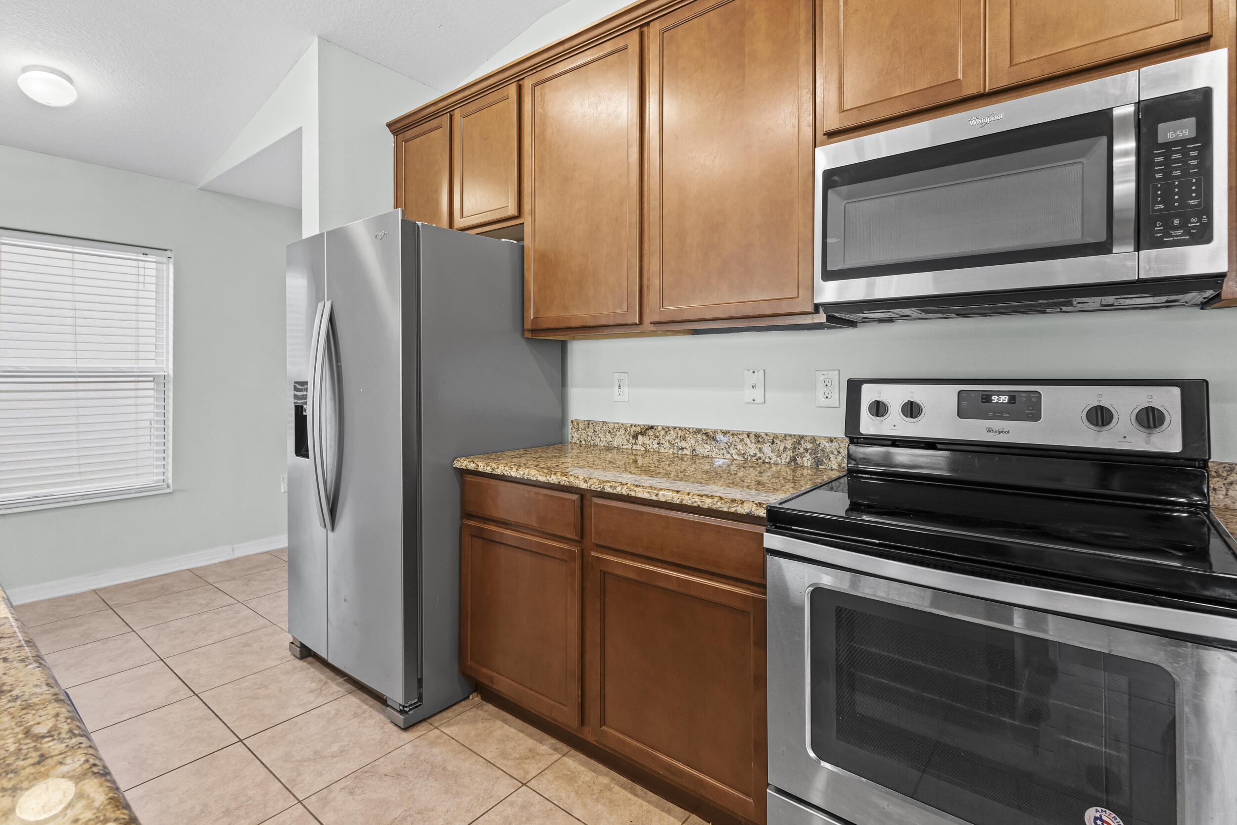 5475 NW Pine Trail Circle