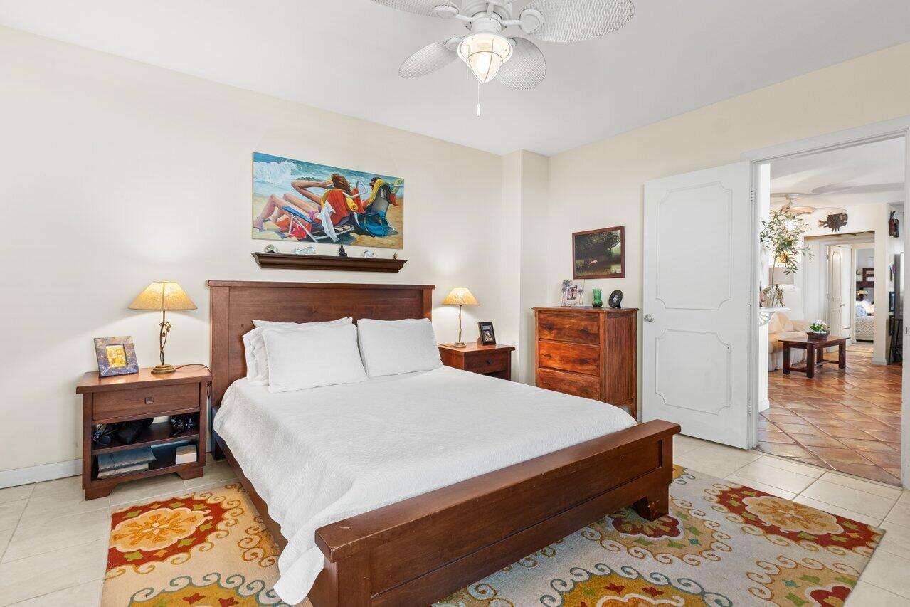 100 N Ocean Boulevard 104