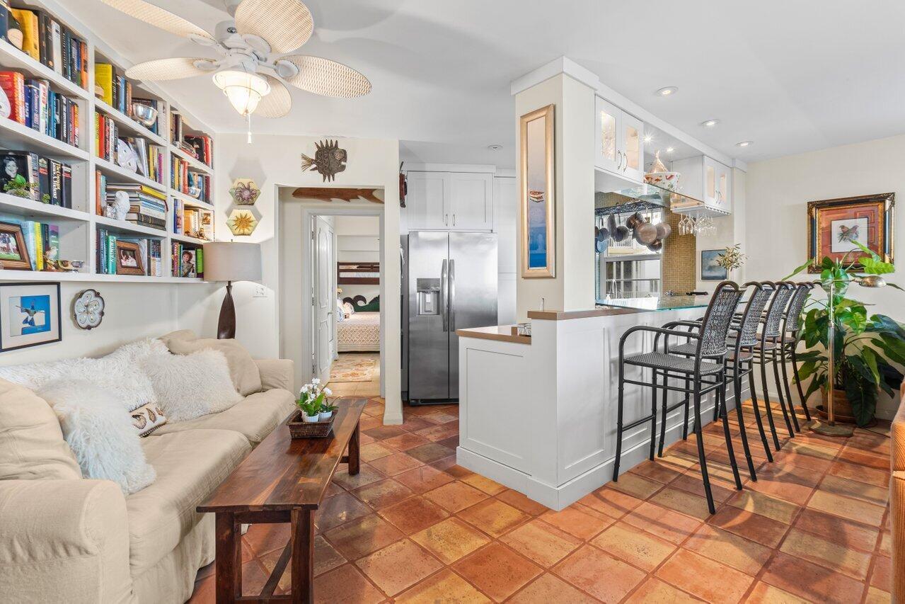 100 N Ocean Boulevard 104