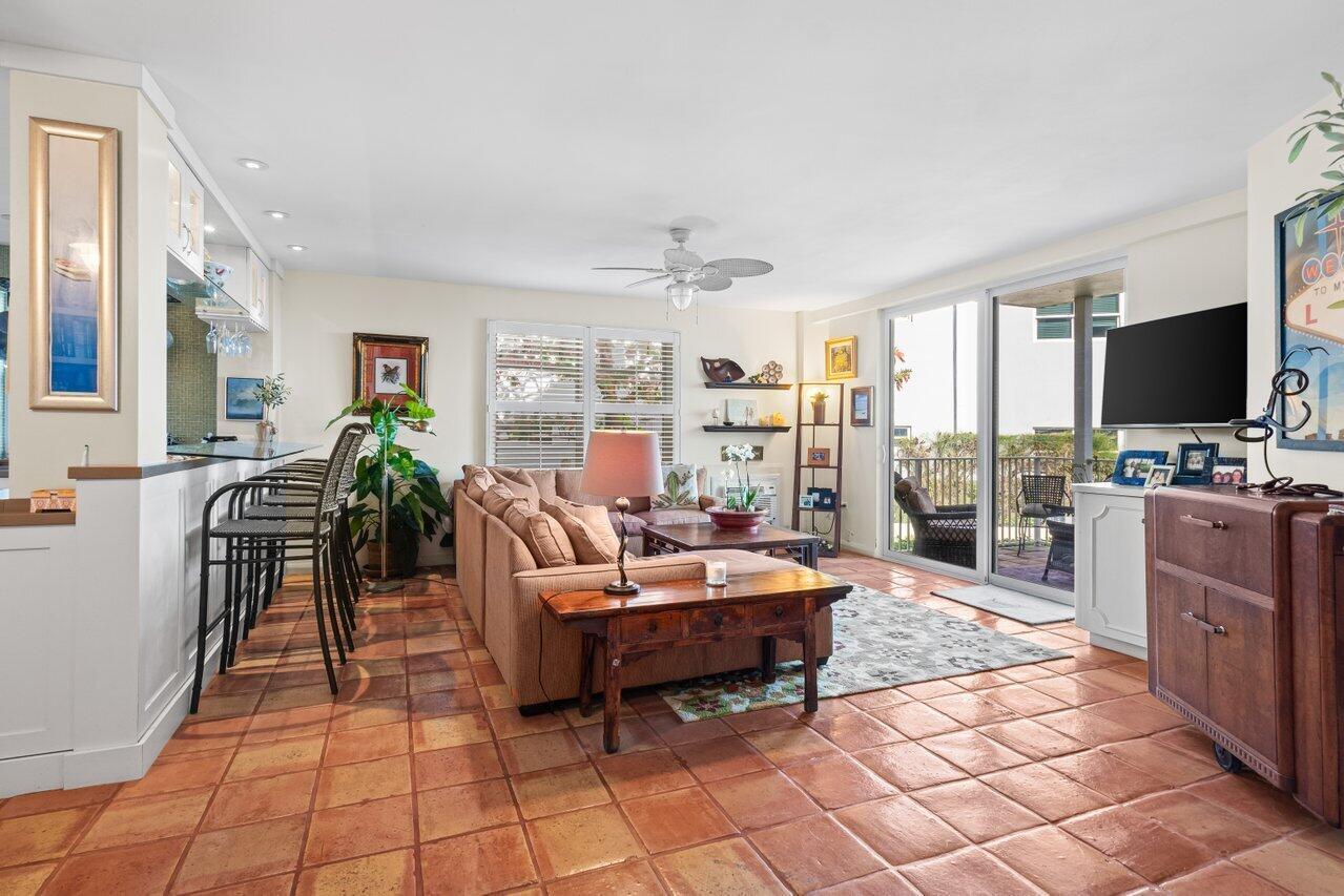 100 N Ocean Boulevard 104