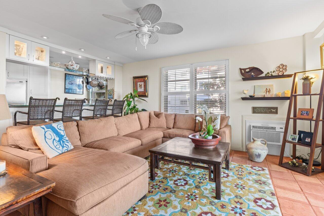 100 N Ocean Boulevard 104