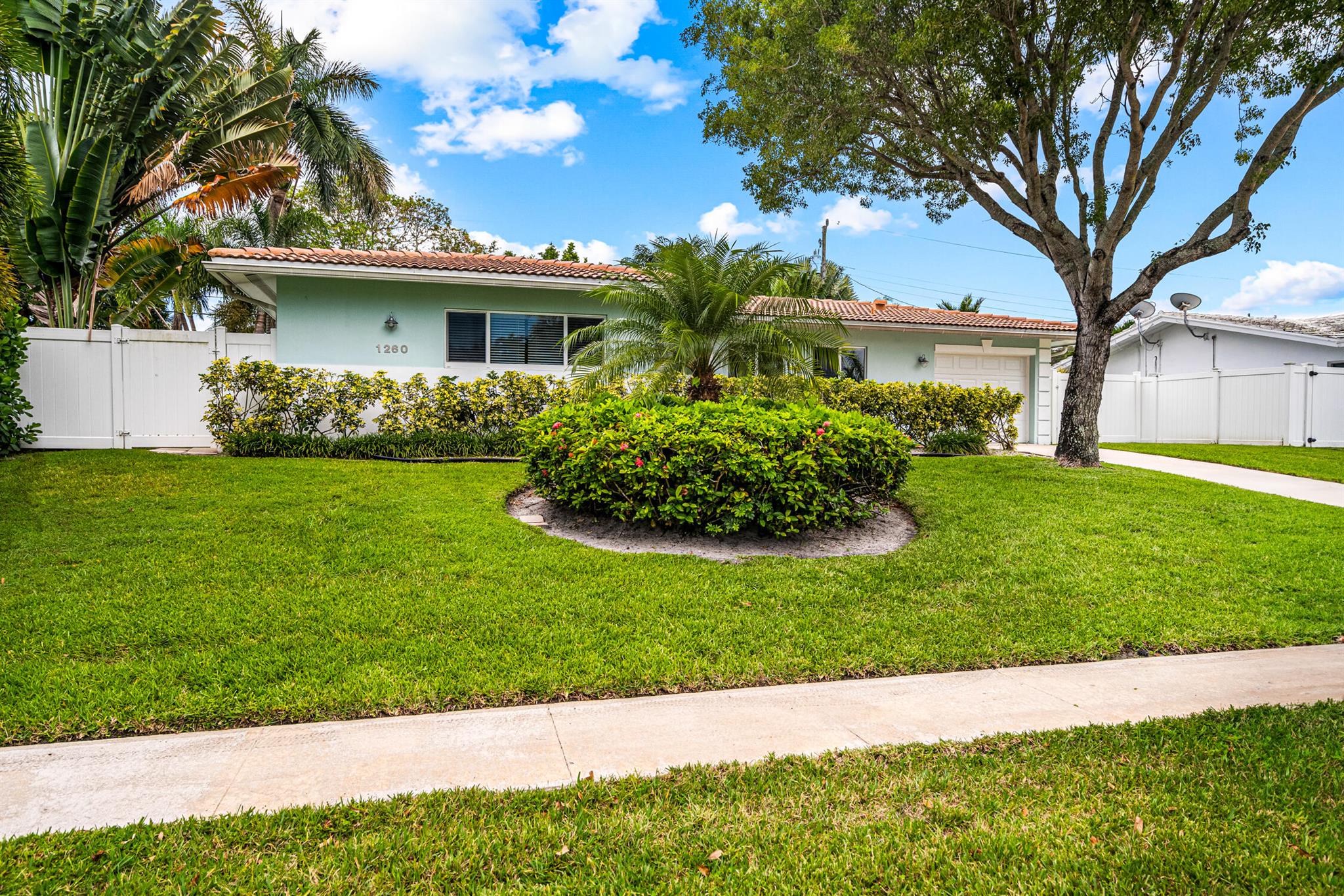 1260 SW 9th Street