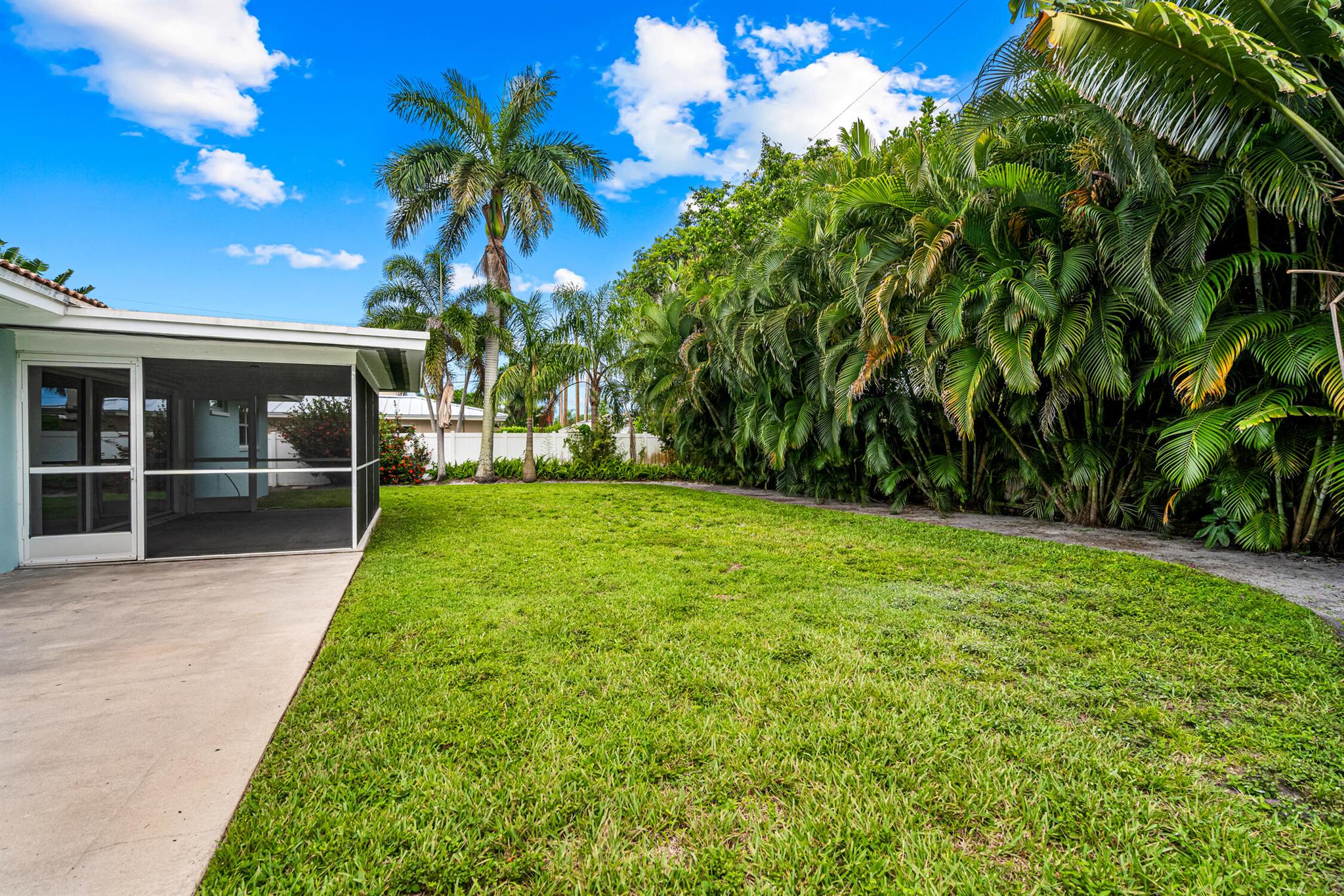 1260 SW 9th Street