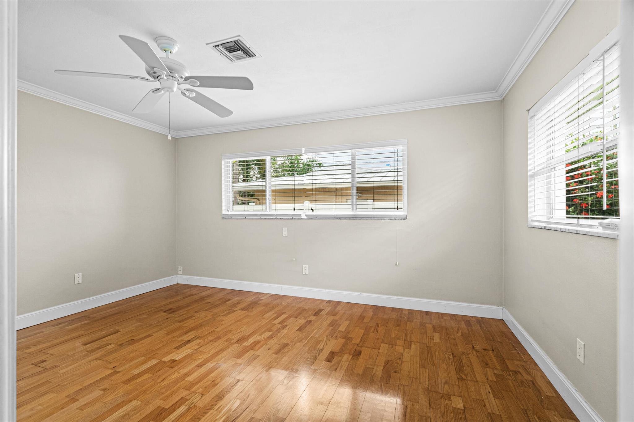 1260 SW 9th Street
