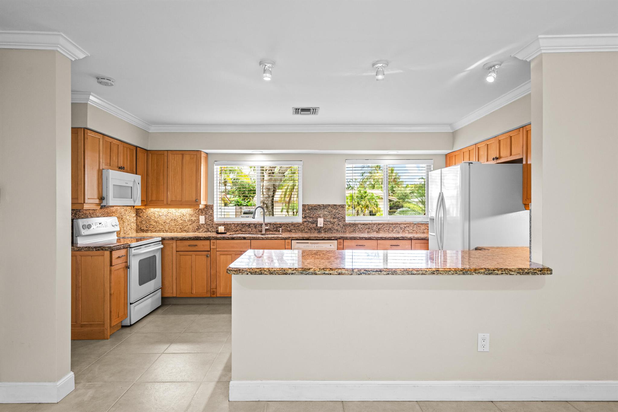1260 SW 9th Street