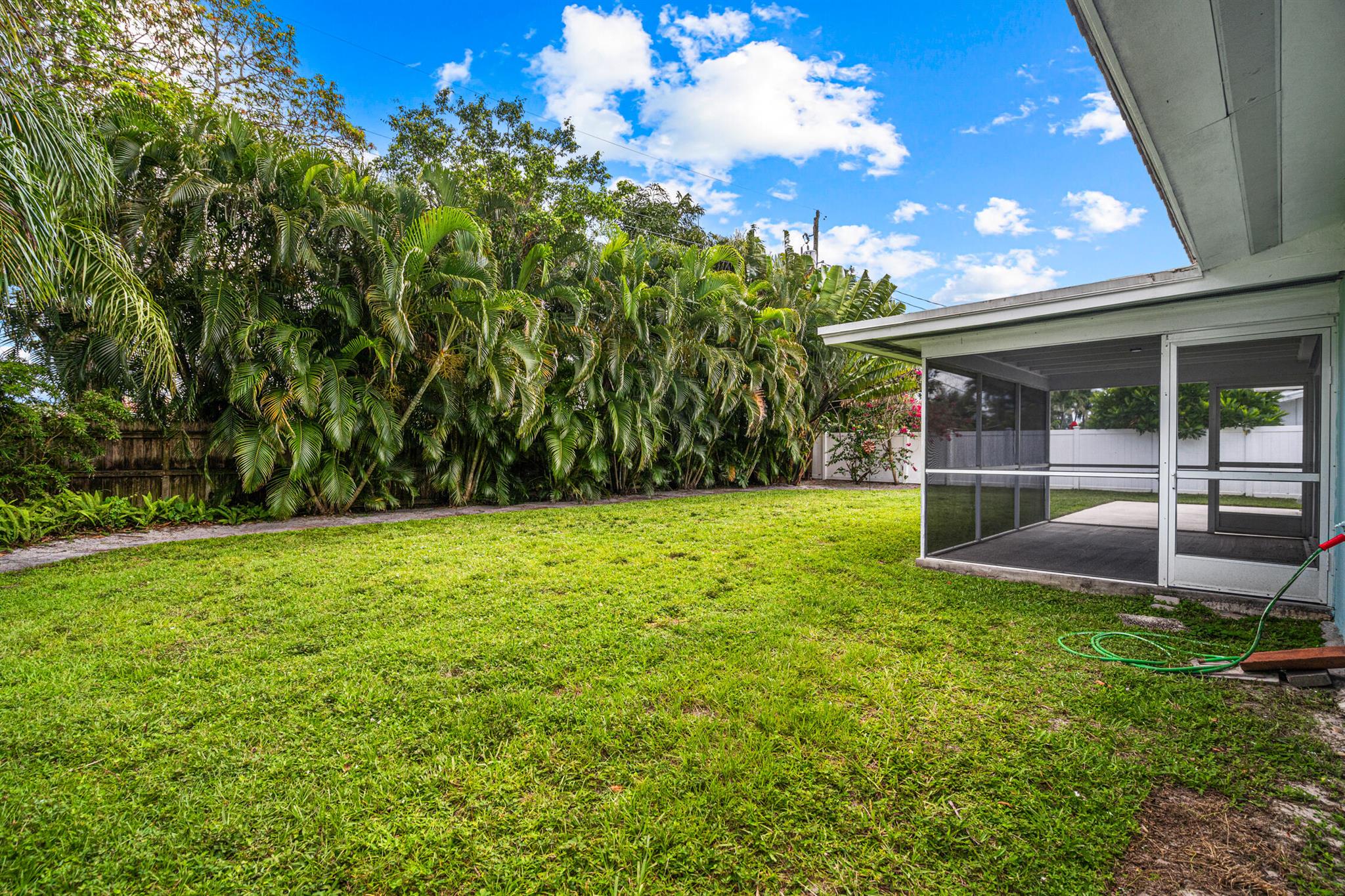 1260 SW 9th Street