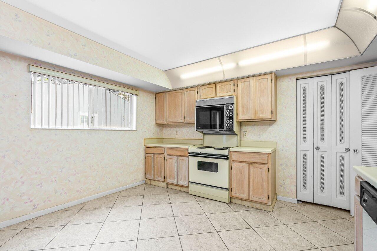 6109 Old Court Road 238