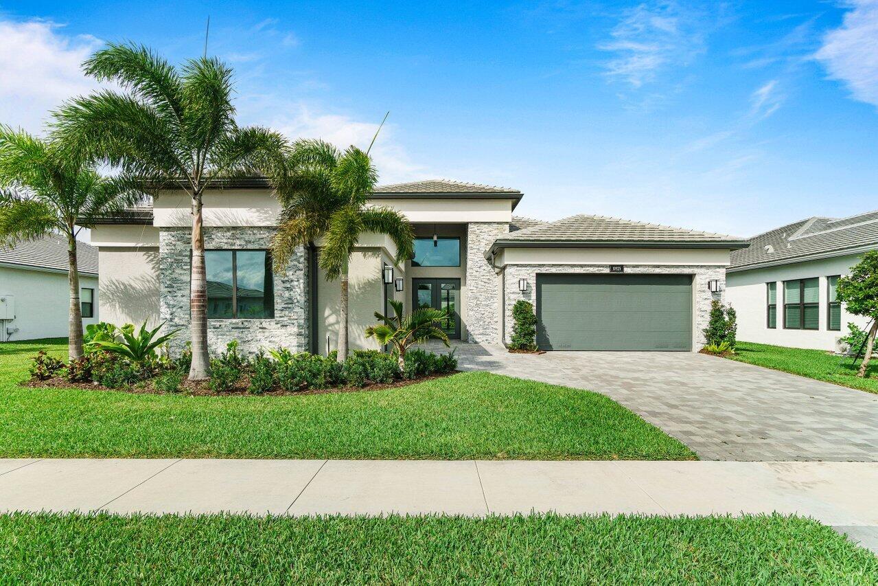 10925 Glen Orchard Lane