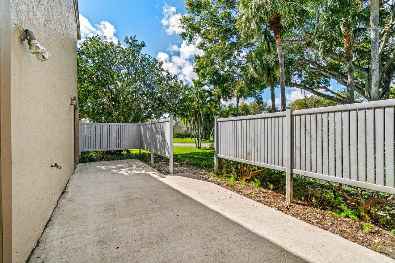 17 Eastgate Drive A