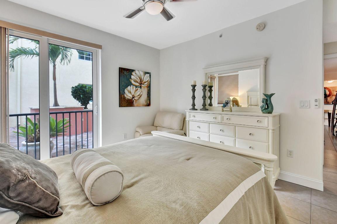 225 NE 1st Street 214