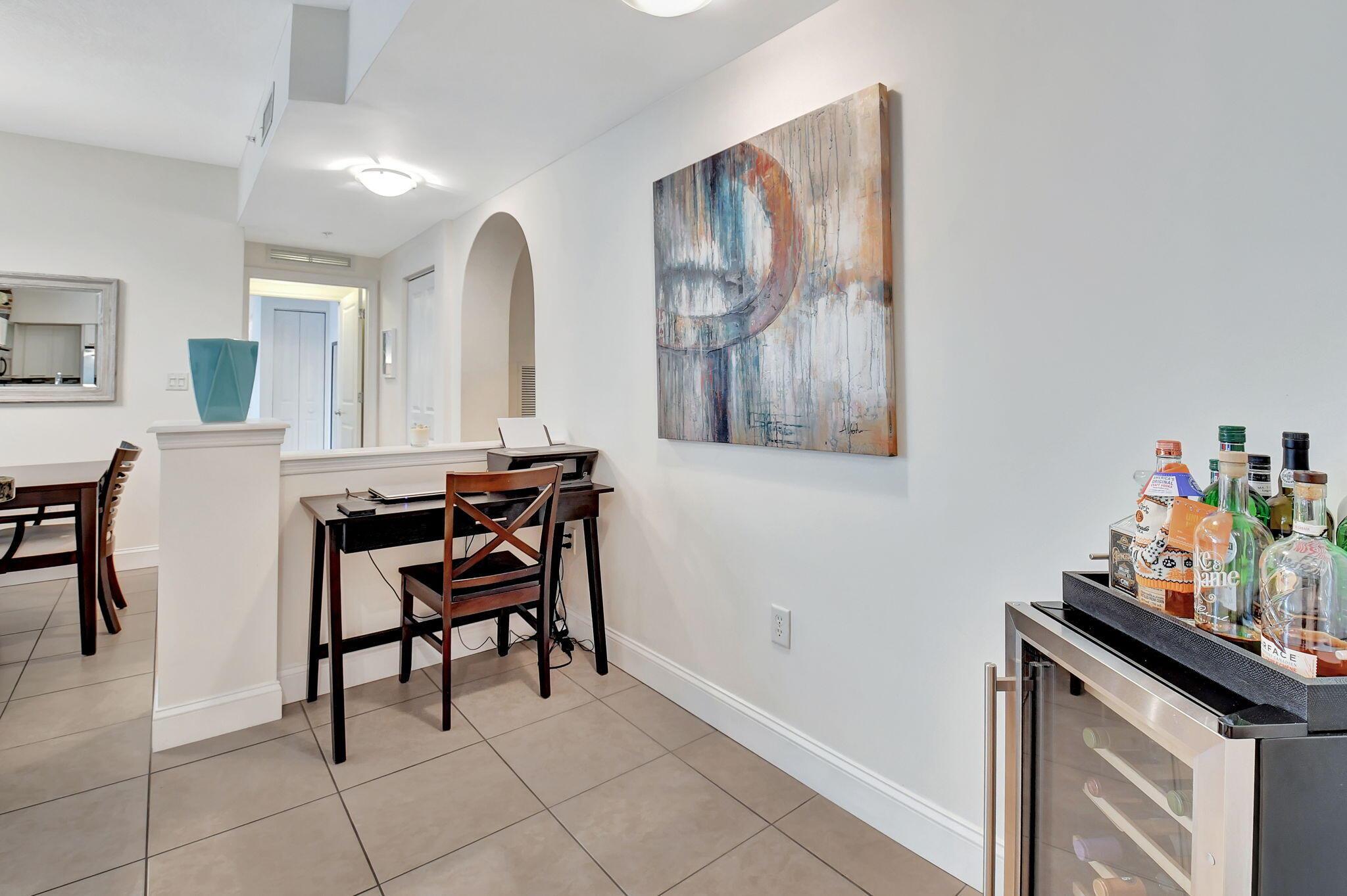 225 NE 1st Street 214