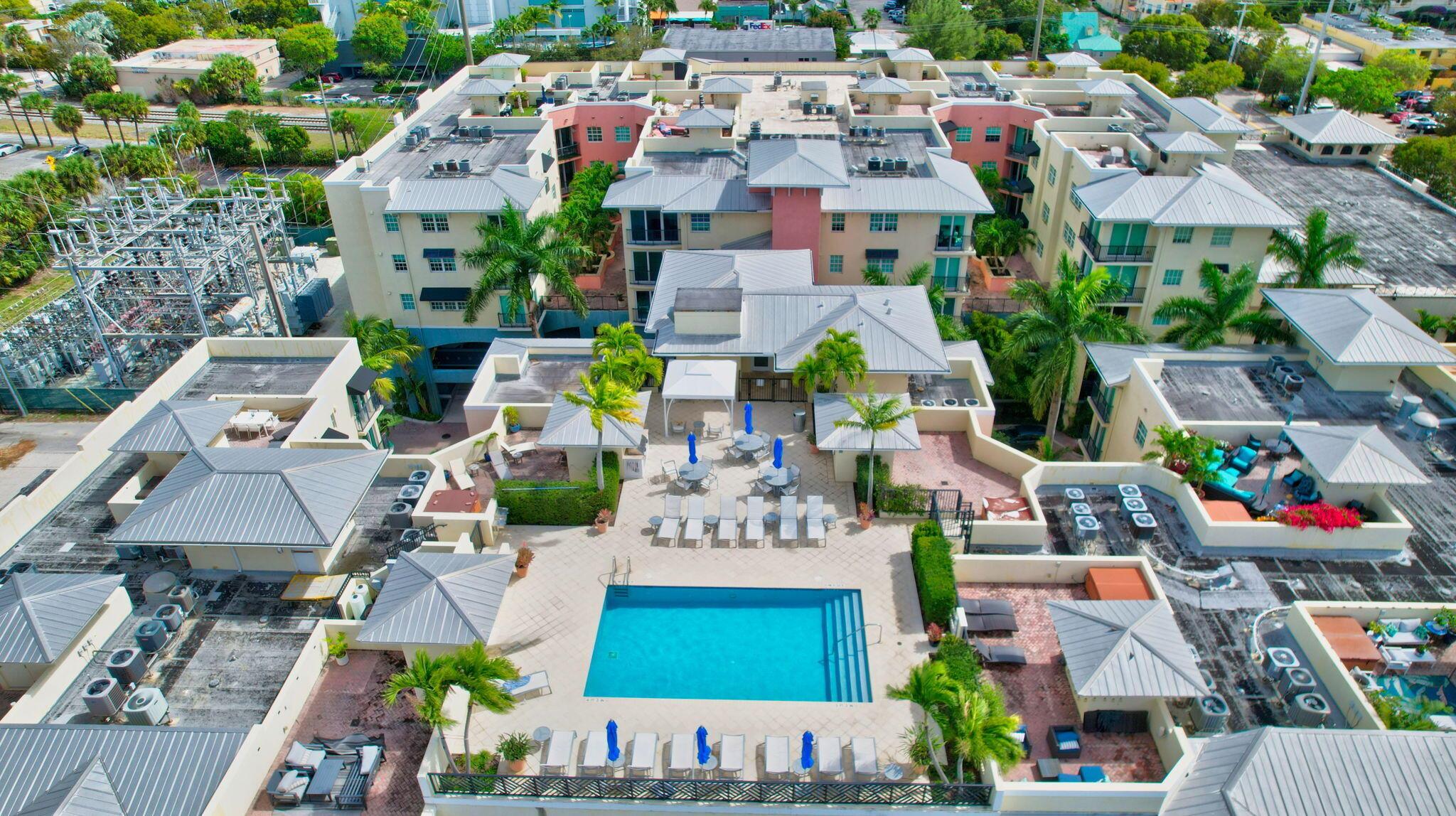225 NE 1st Street 214