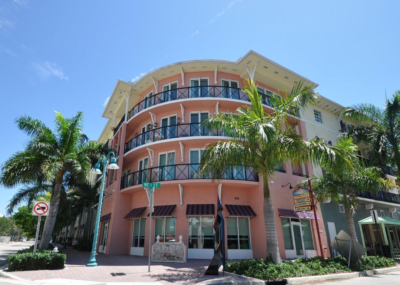 225 NE 1st Street 214