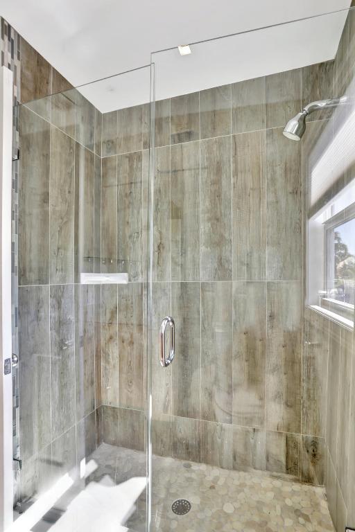 810 NE 4th Street, Deerfield Beach