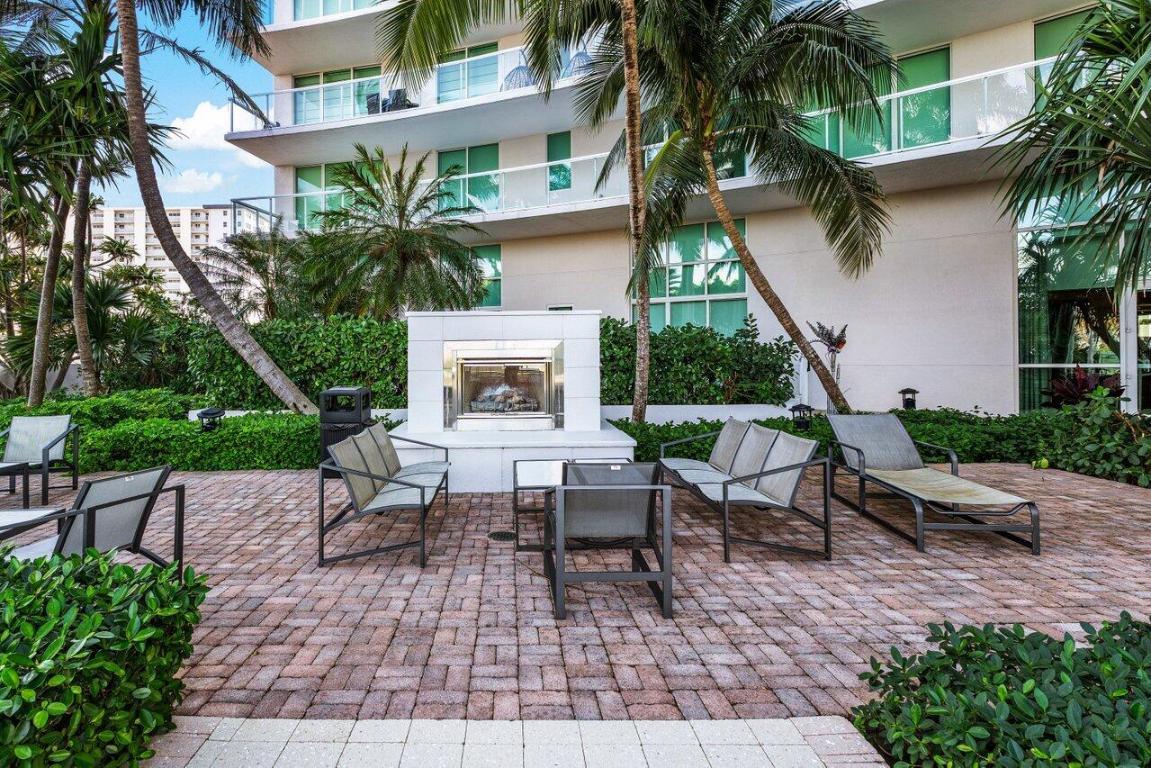 1 N Ocean Boulevard 1607