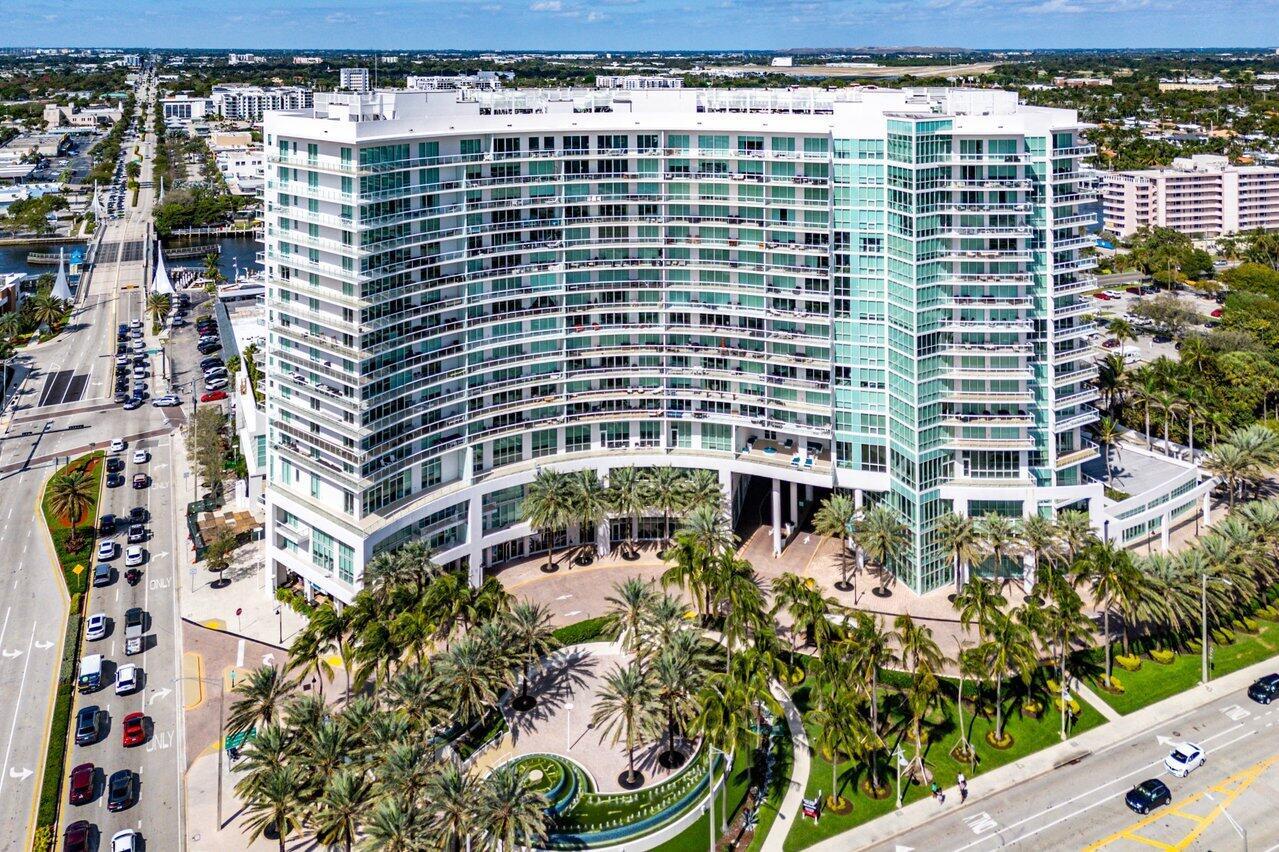 1 N Ocean Boulevard 1607