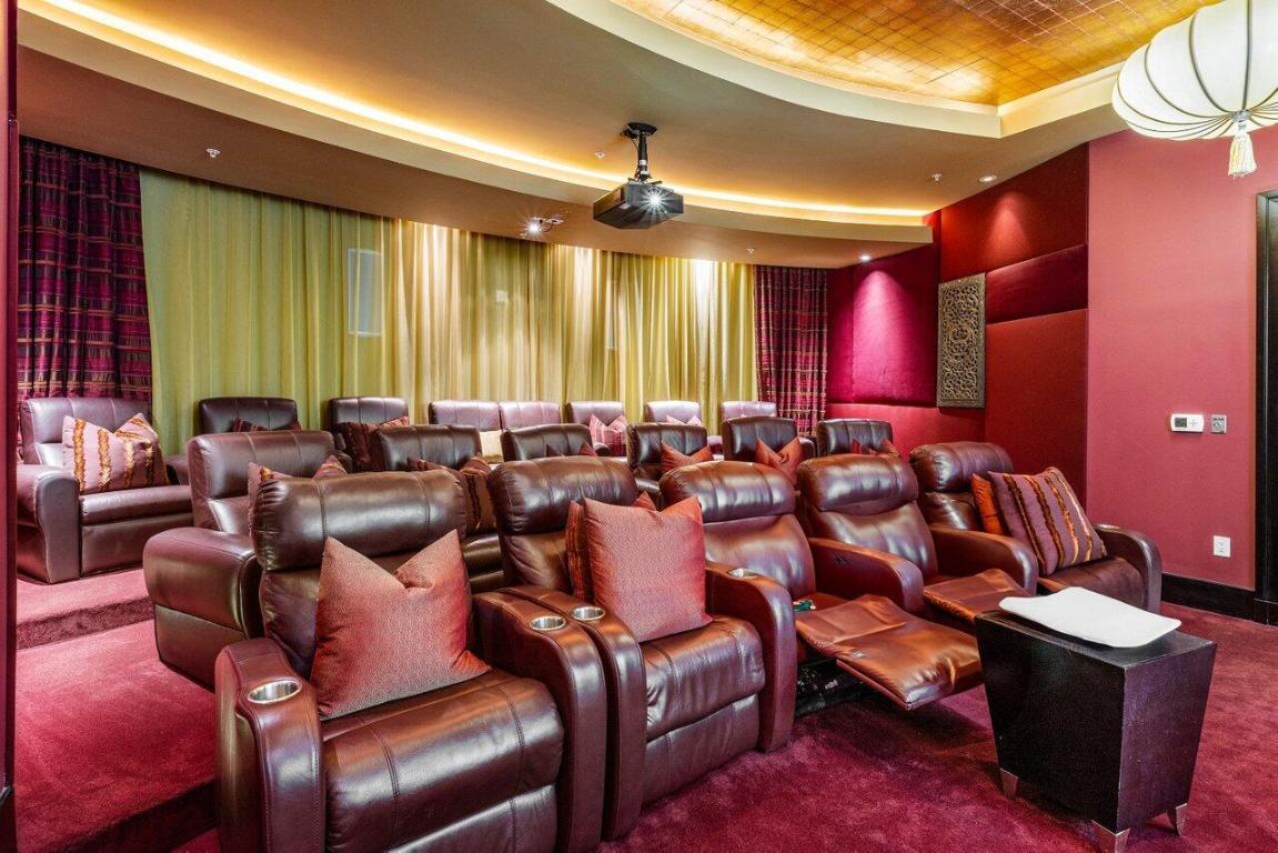 1 N Ocean Boulevard 1607