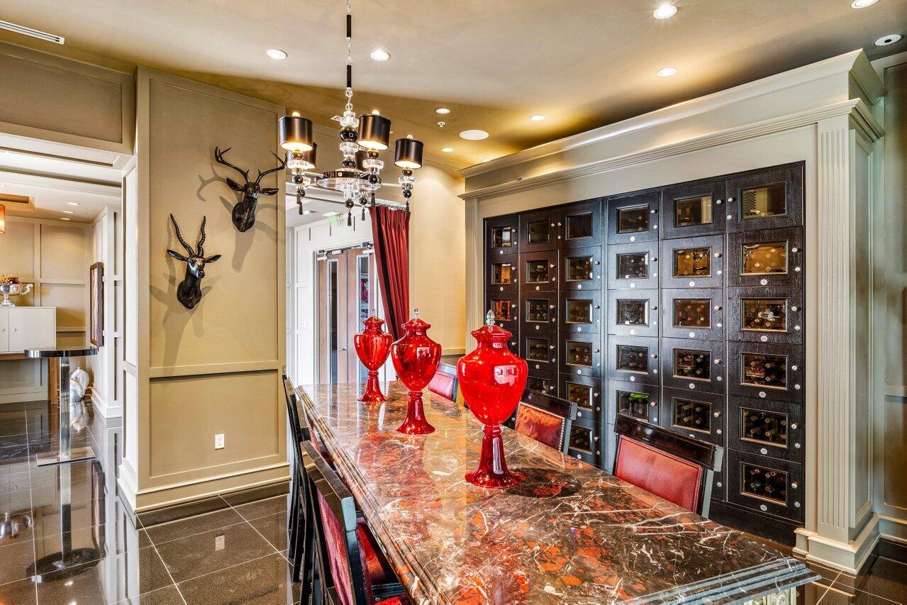 1 N Ocean Boulevard 1607